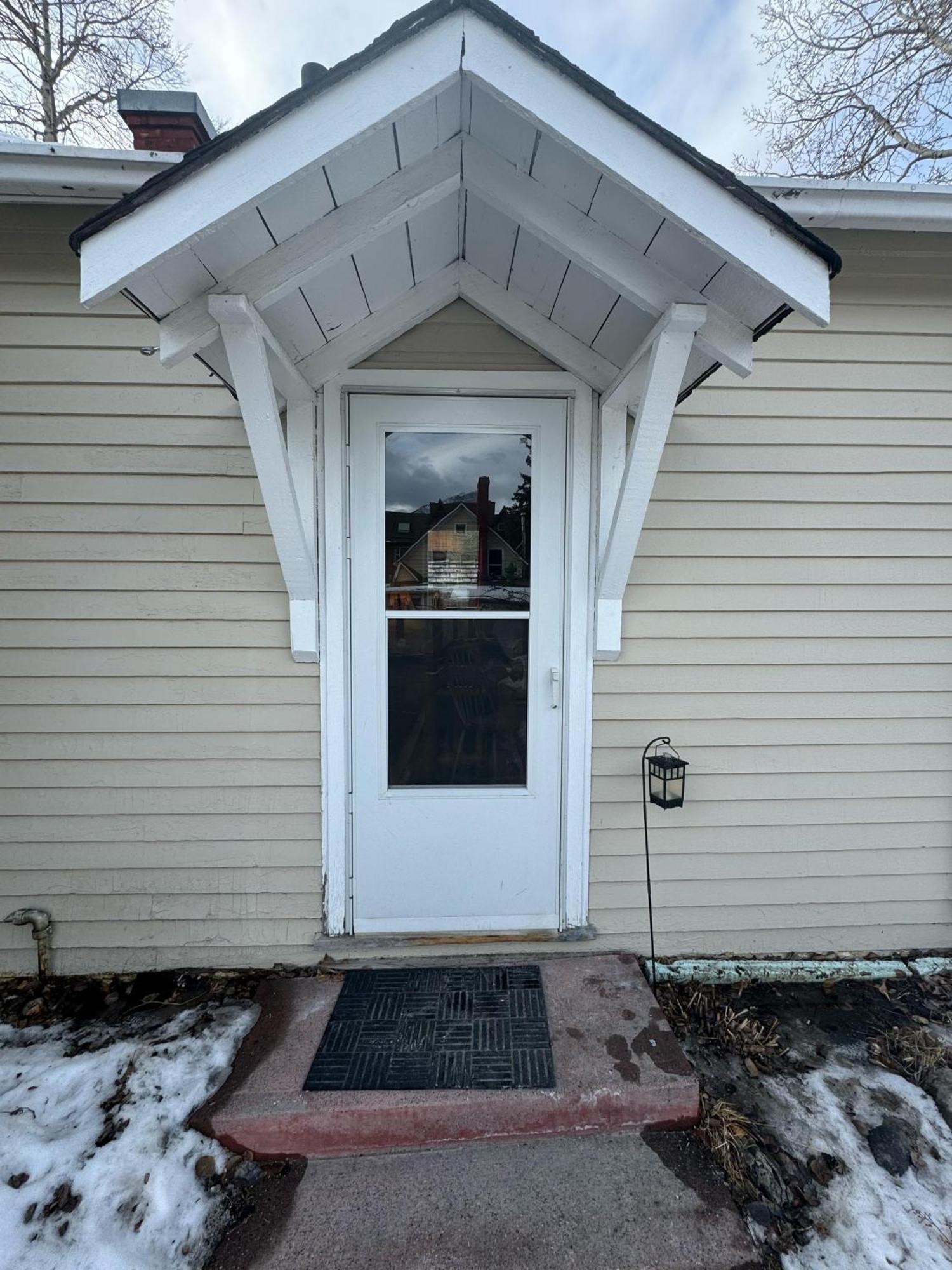 Standard Cottage
