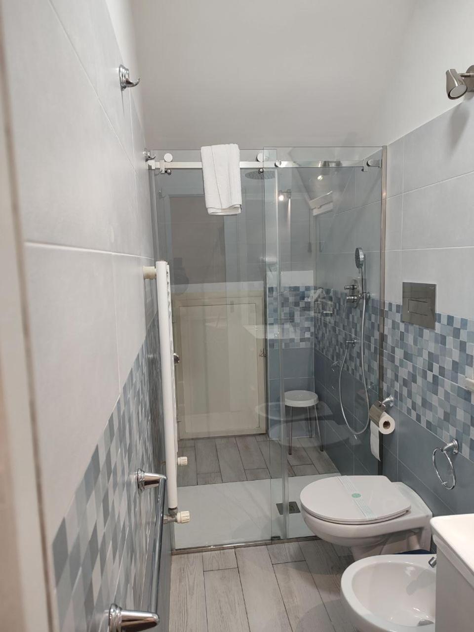 Apartment with Balcony,1648932078:JPEG