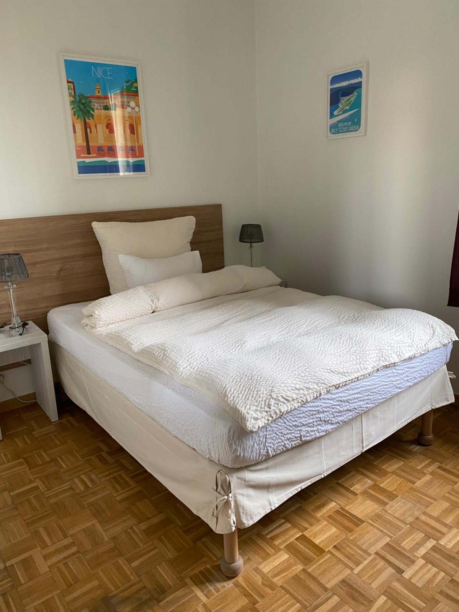 Standard Double Room Air-conditioning,1649029227:JPEG