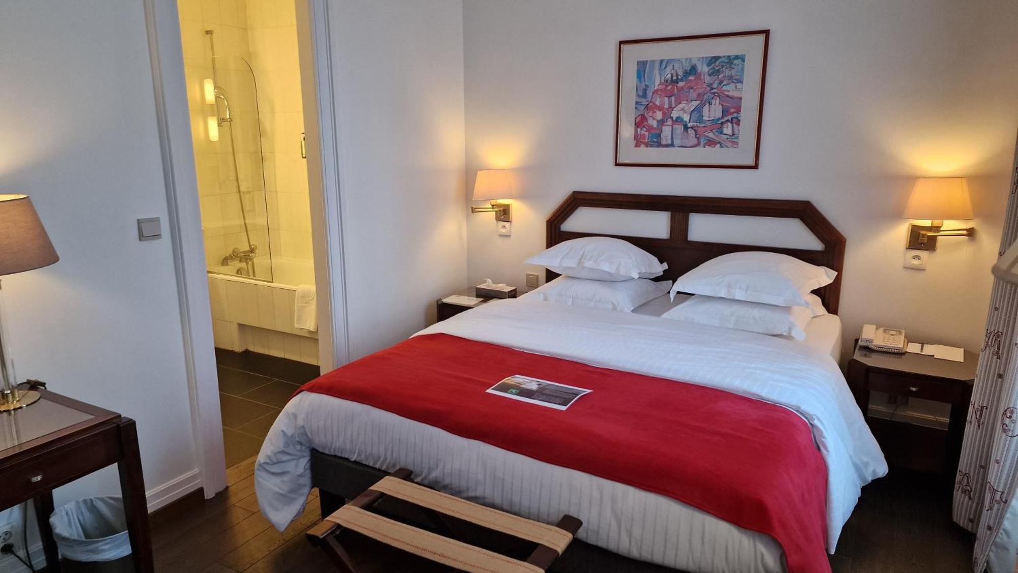 Chambre Supérieure Lit Queen-Size