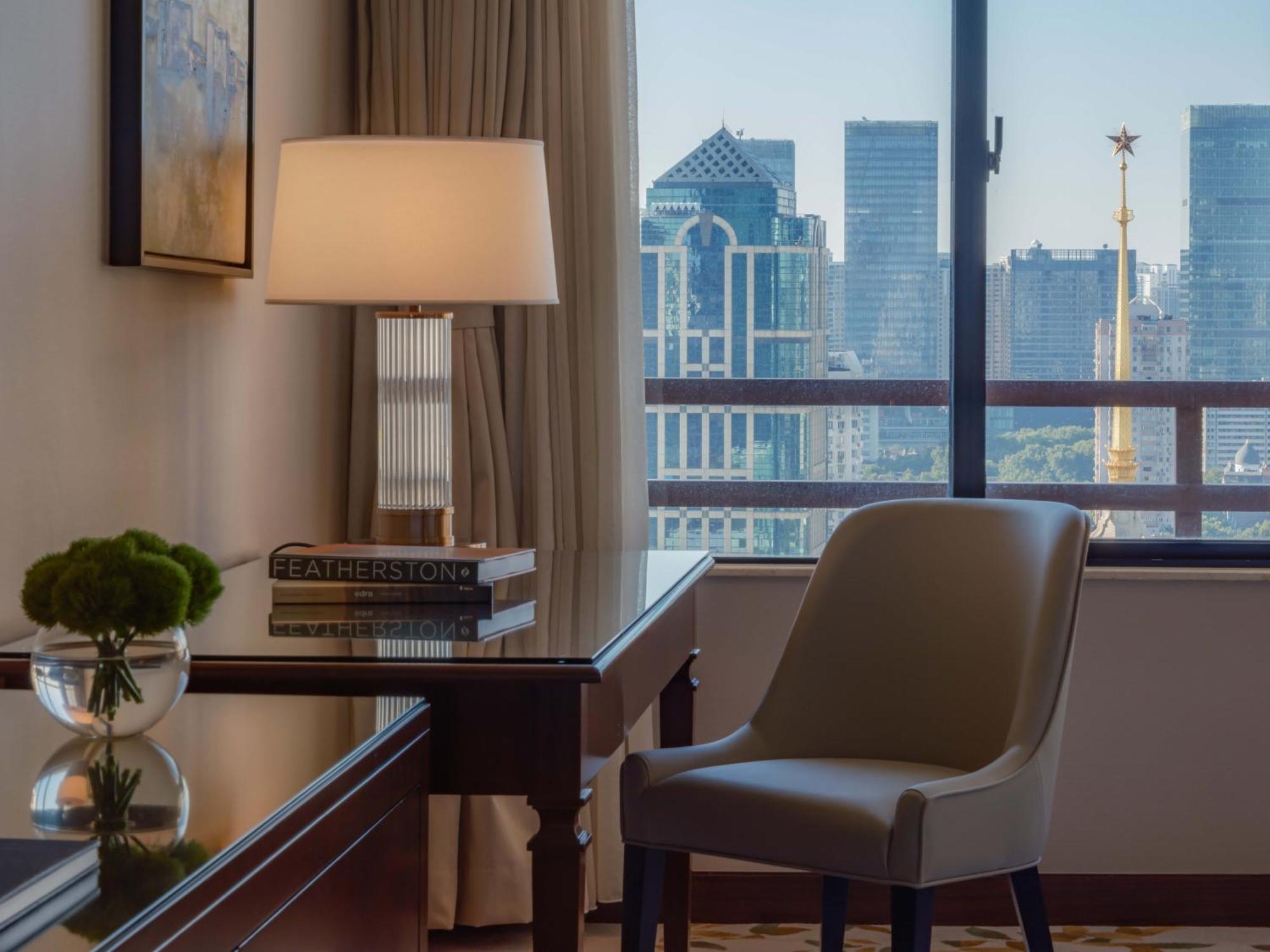 Suite Premier con 1 Camera con Letto King-Size e Vista Ovest su Nanchino