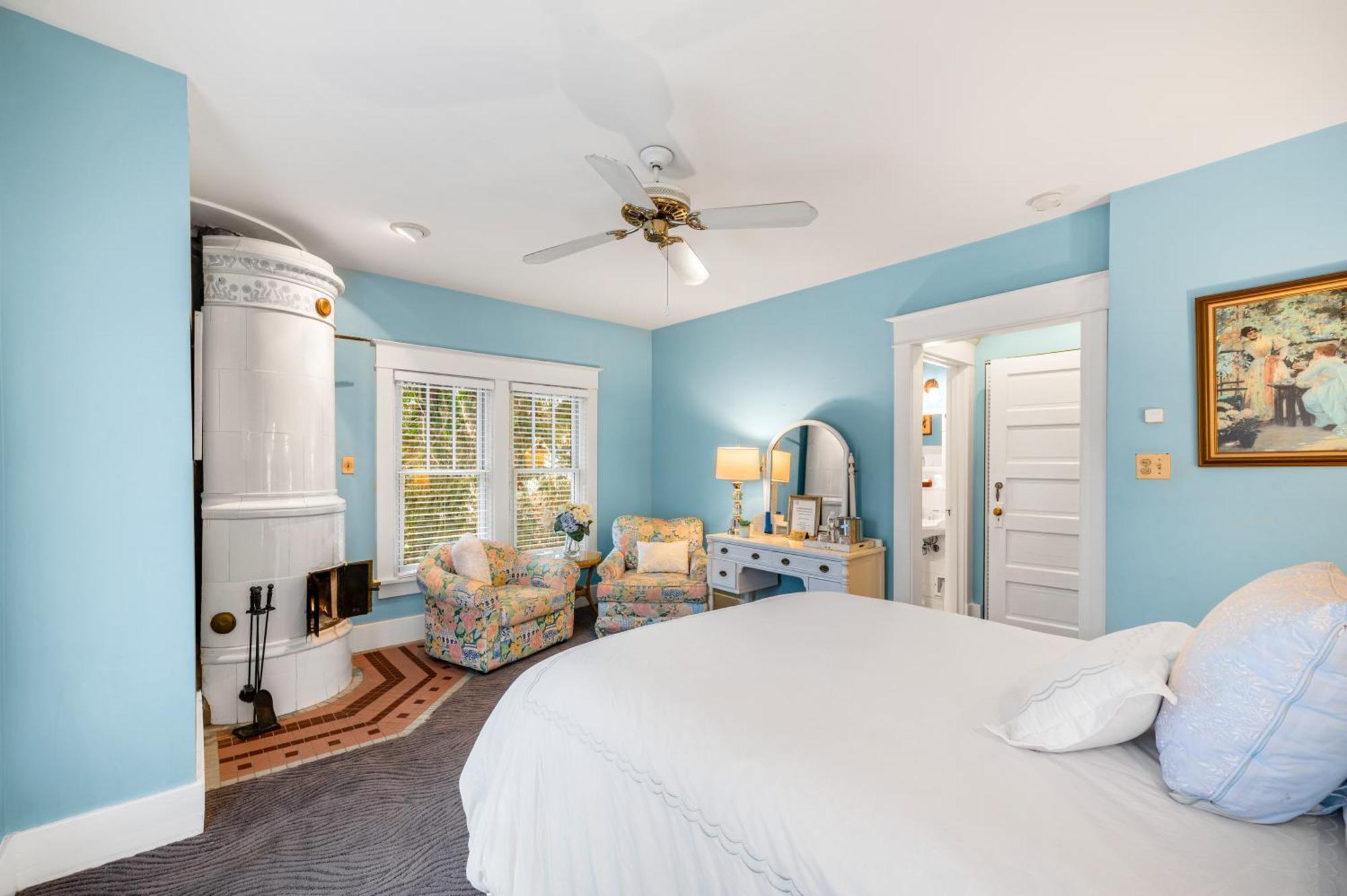 Queen Room - Madeleine's Room