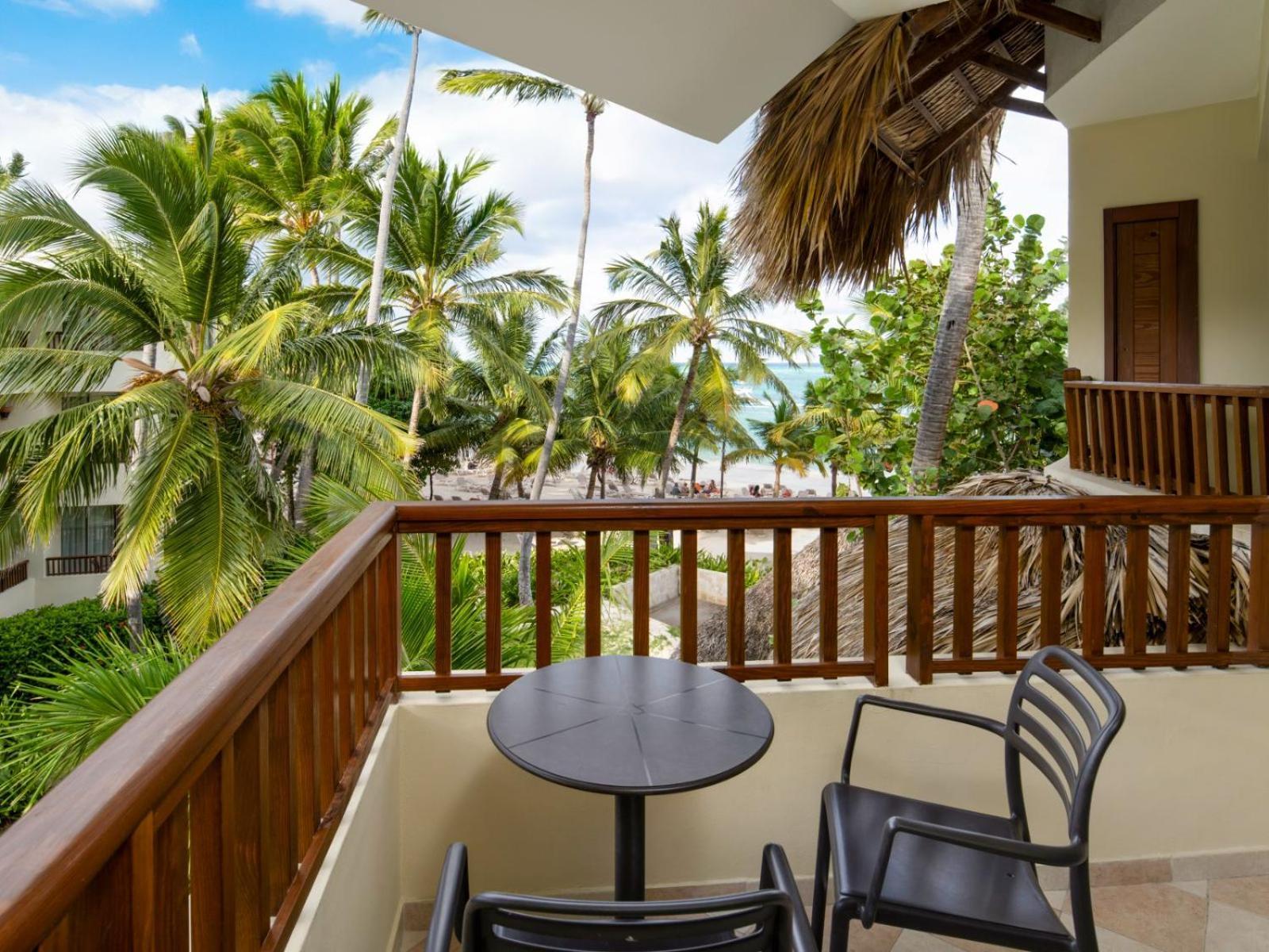 Jr. Suite Premium Ocean View with Jacuzzi,1656240588:JPEG