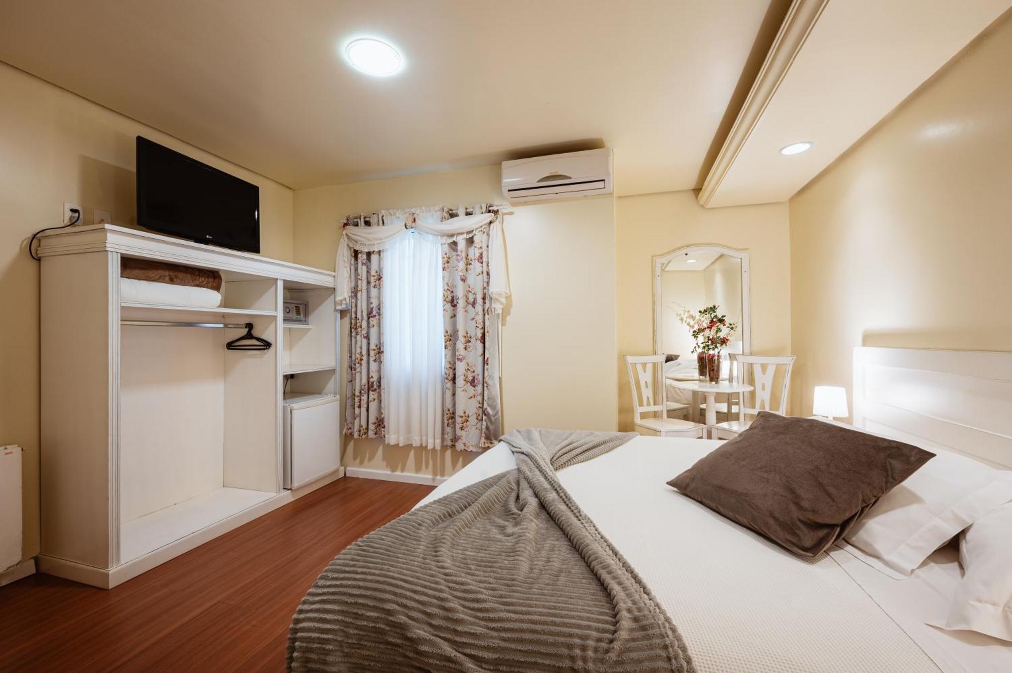 Double or Twin Room Disability Access,1659464167:JPEG