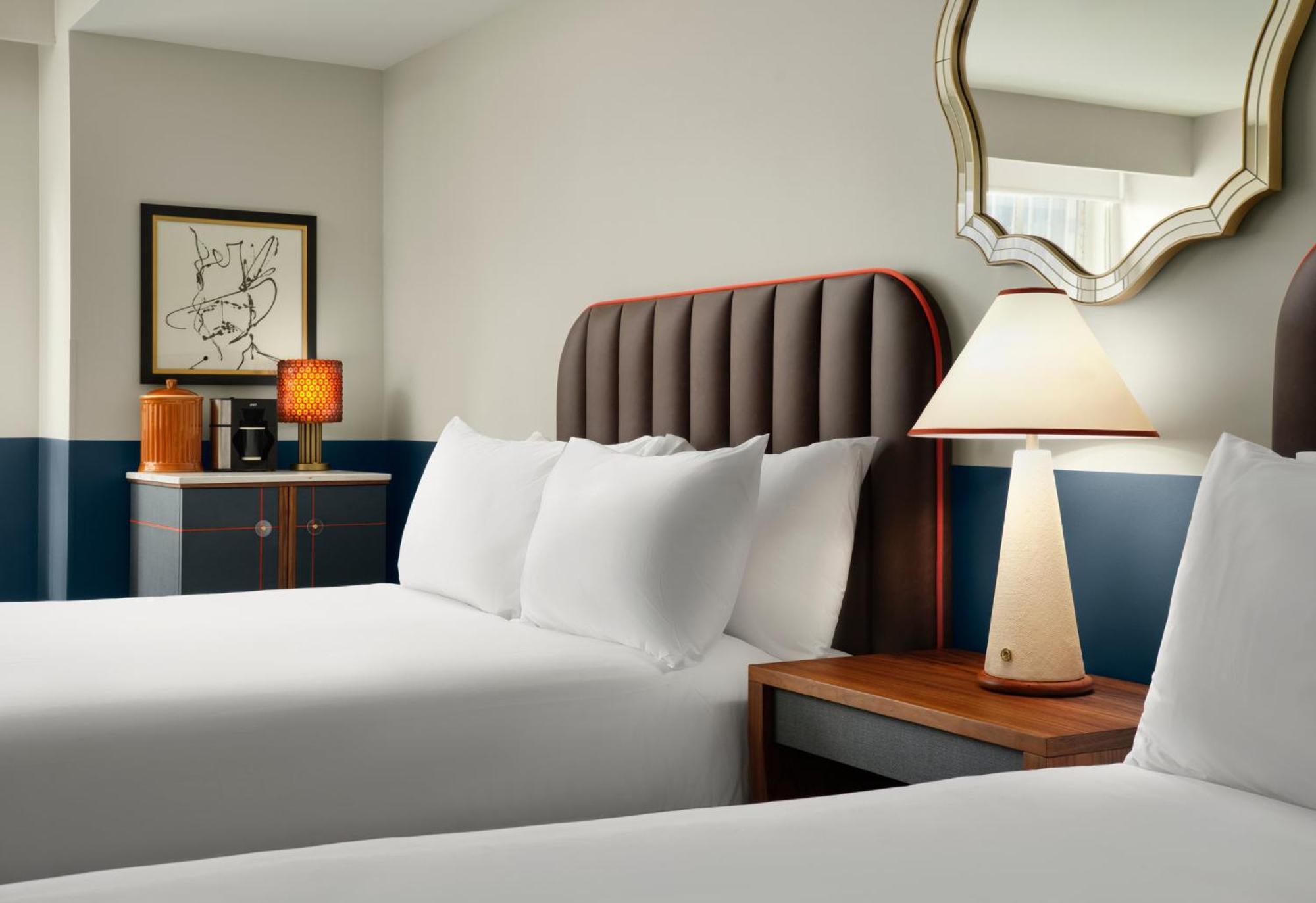 Premium Queen Room with Two Queen Beds and City View - High Floor,1659466023:JPEG