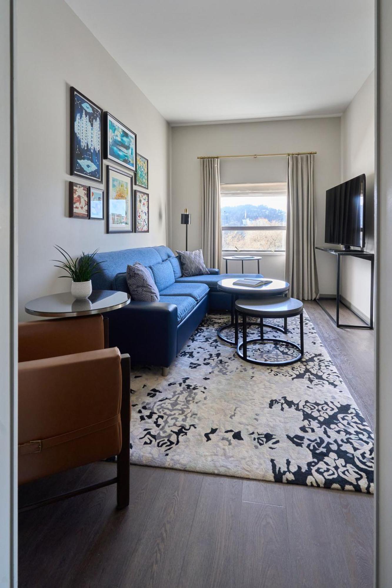 One-Bedroom Suite