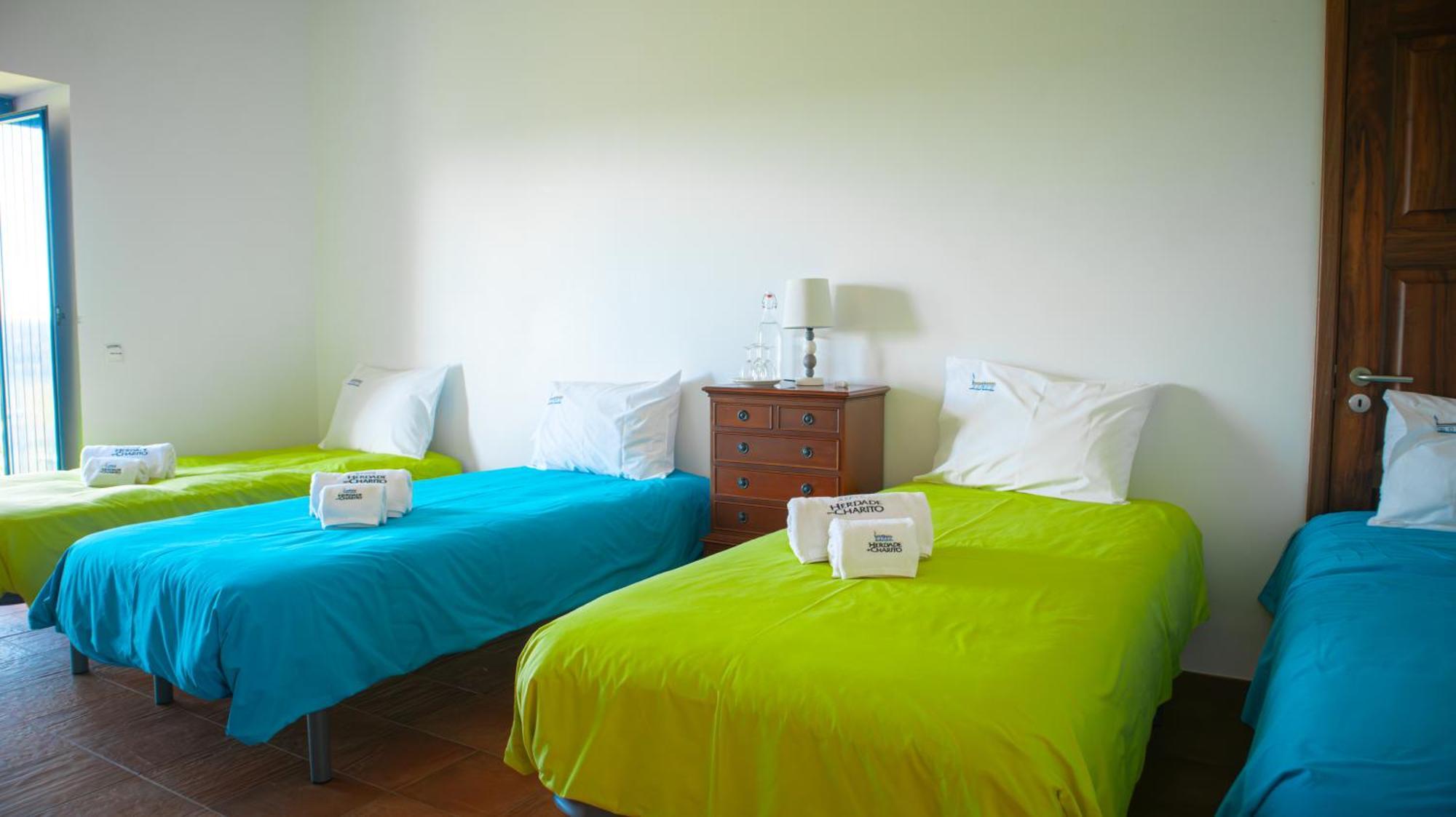 Quarto Duplo com Vista Jardim