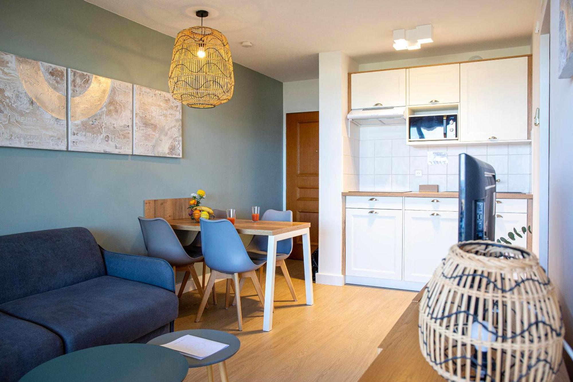 One-Bedroom Apartment - Sea Side on Ground Floor (4 Persons)