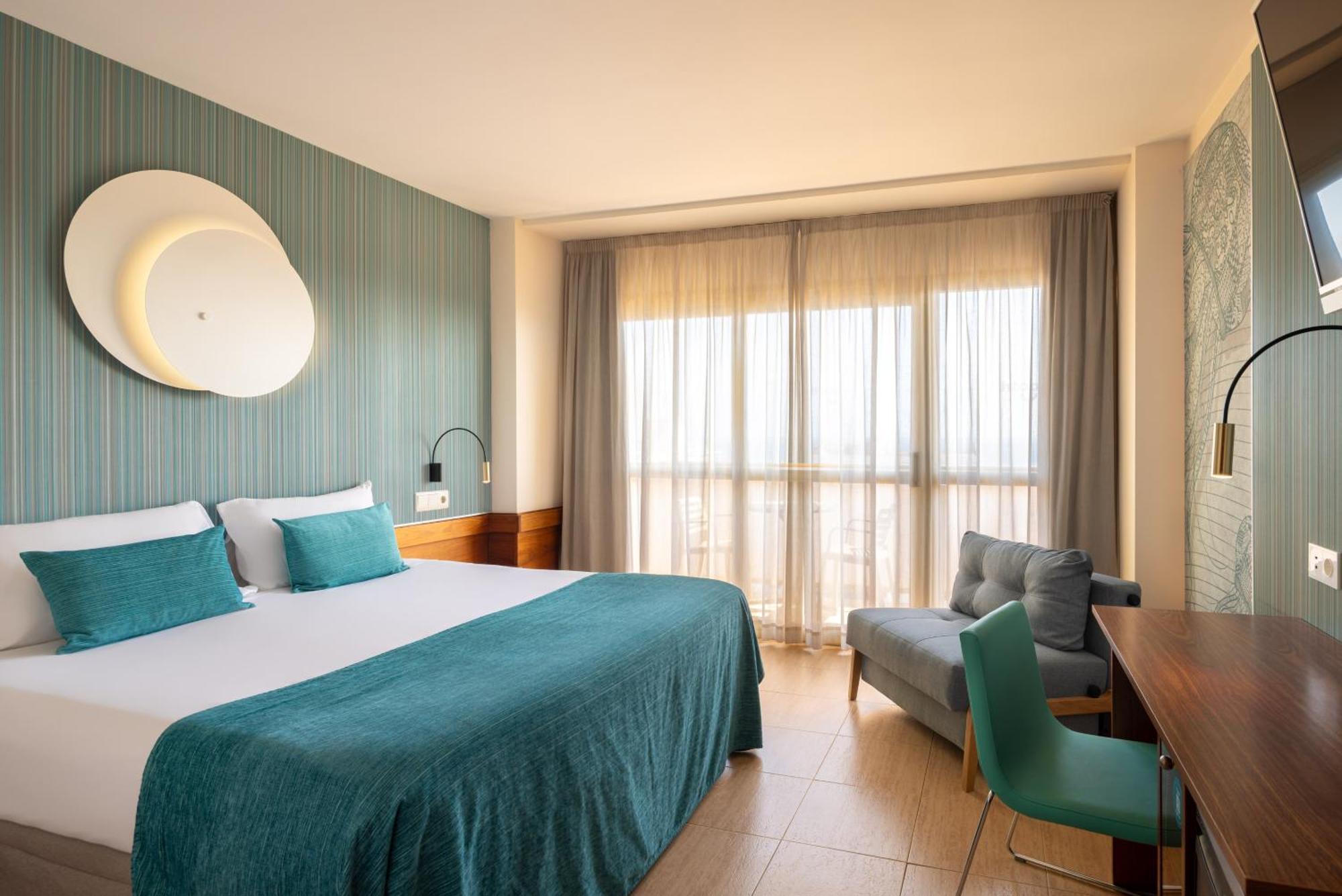 Superior Doppelzimmer mit Poolblick