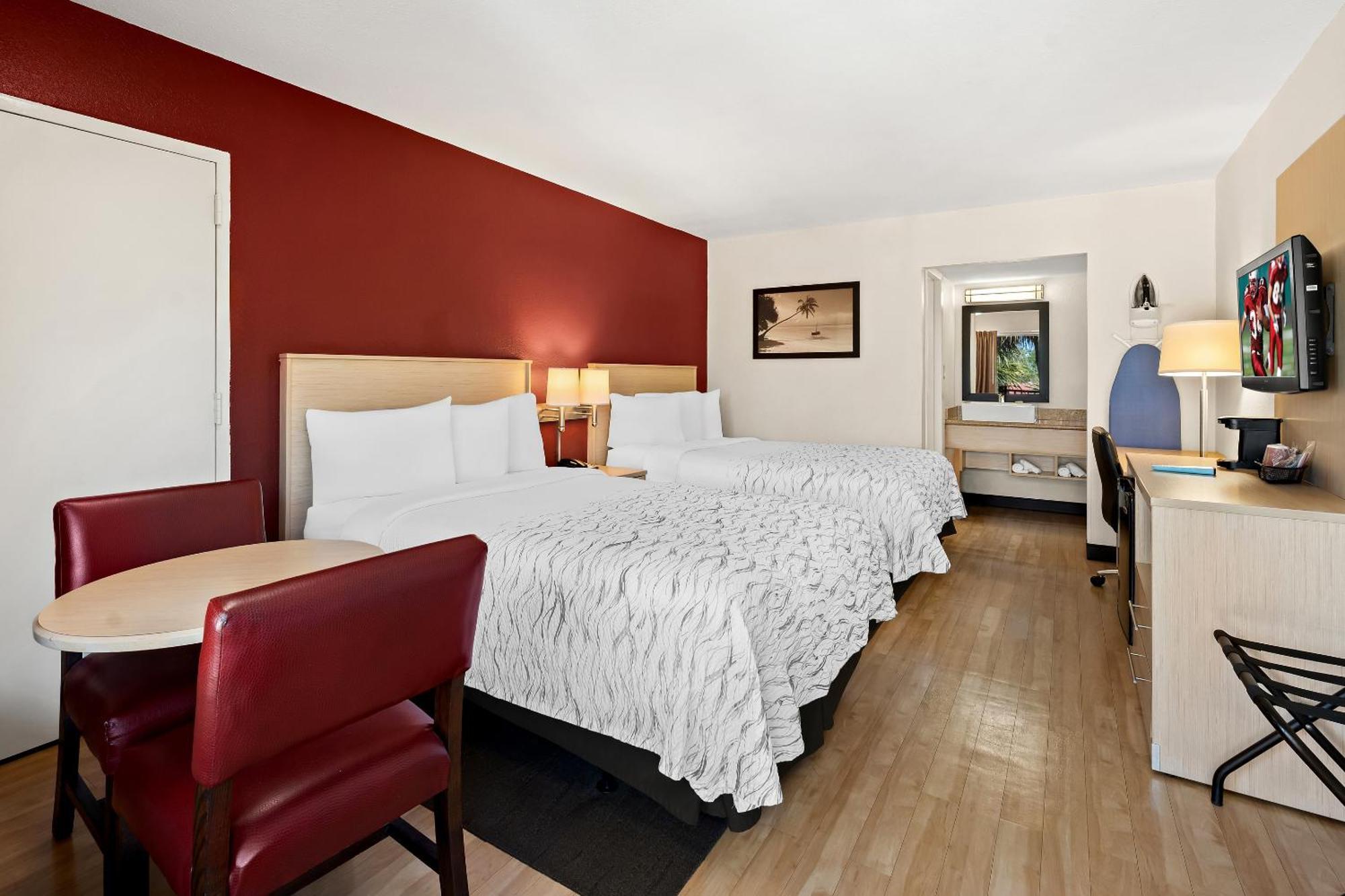 Standard Room with Two Double Beds Smoke Free,1664657478:JPEG