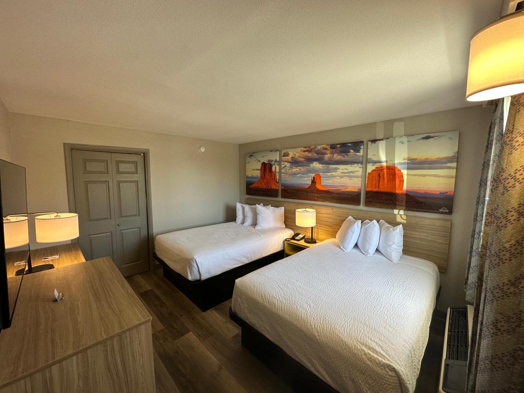 2 Double Beds, Mobility Accessible Room, Bathtub w/ Grab Bars, Non-Smoking