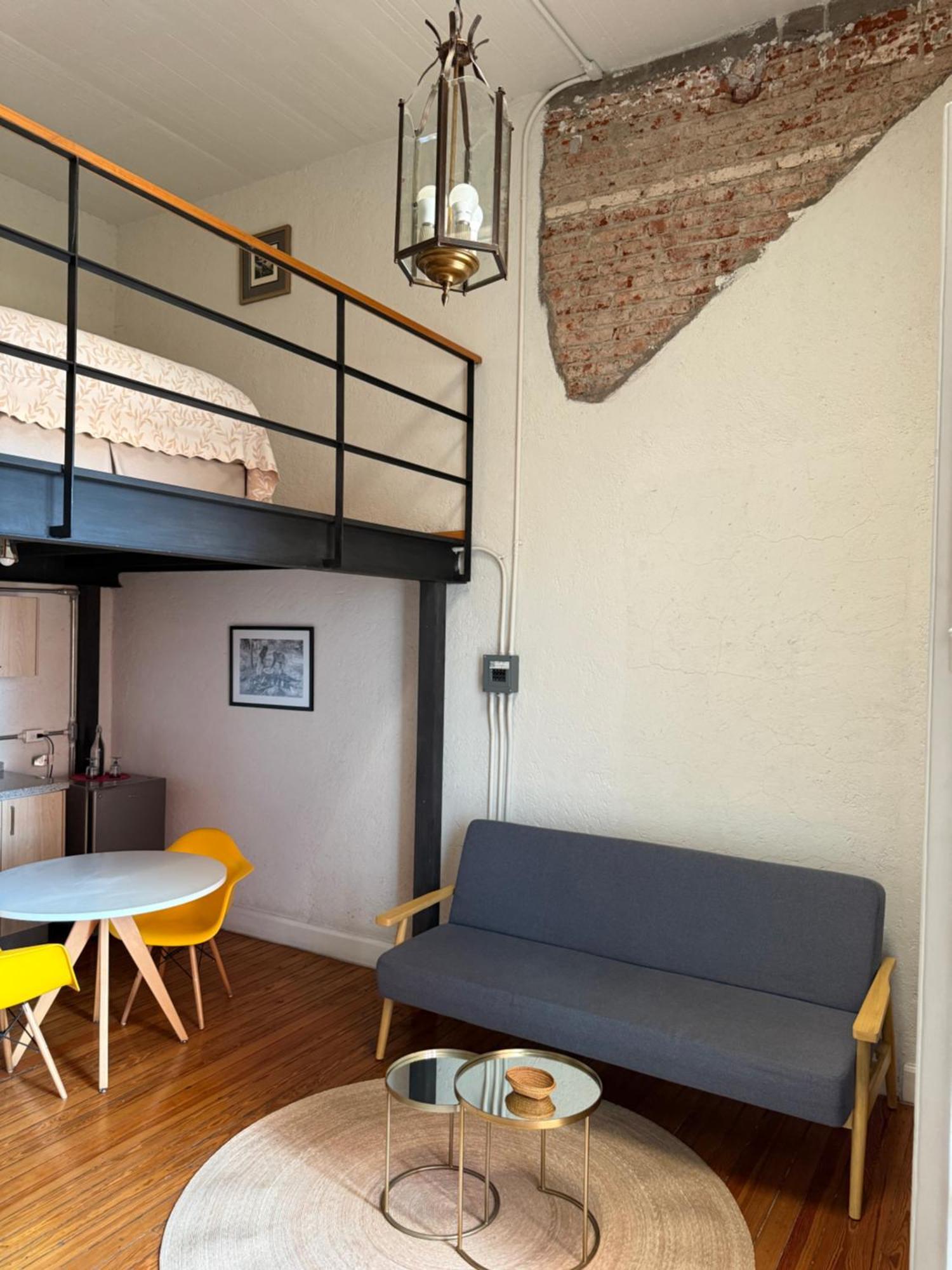 Apartment Split Level,1668095007:JPEG