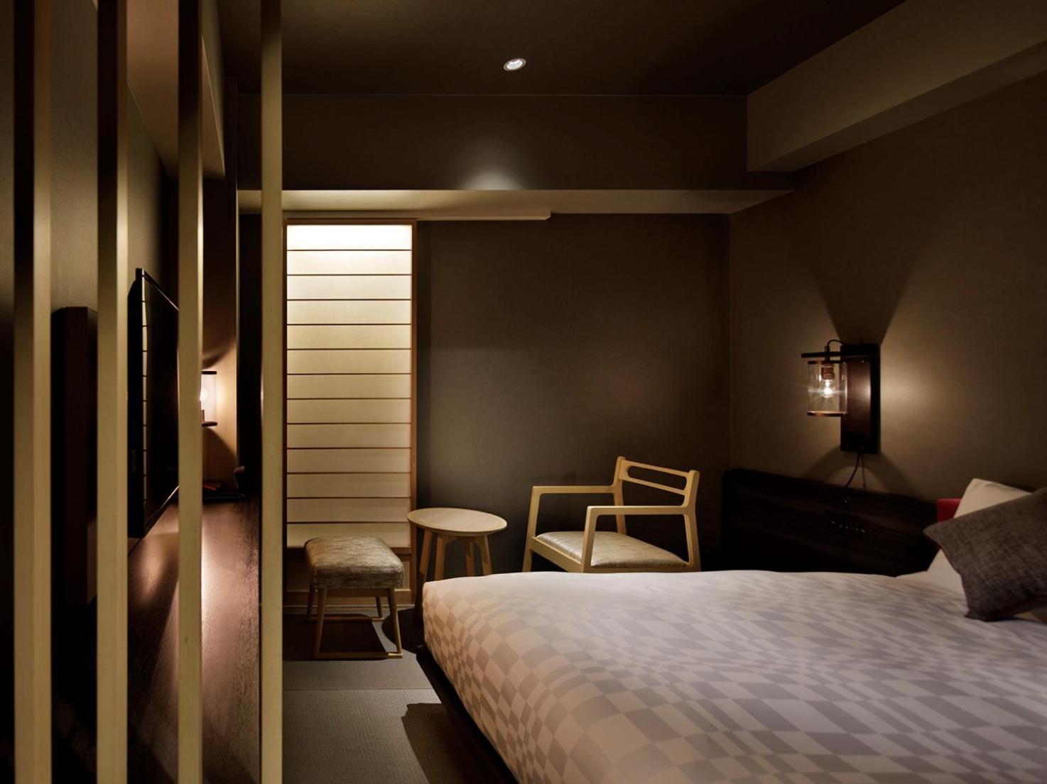 Double Room,1668107901:JPEG