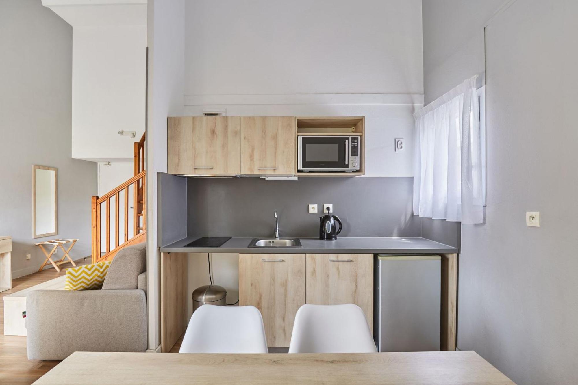 Two-Bedroom Apartment,1669021347:JPEG