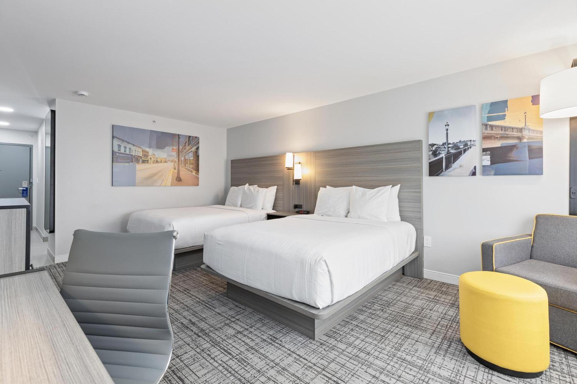 Queen Room with Two Queen Beds and Sofa Bed