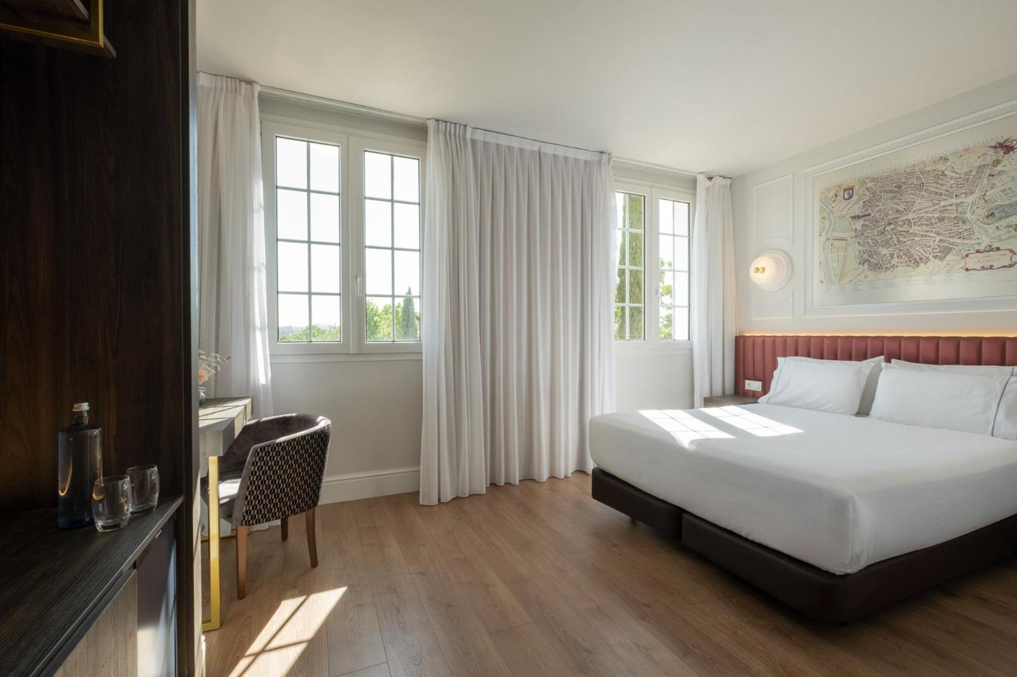 Double Room,1670698966:JPEG