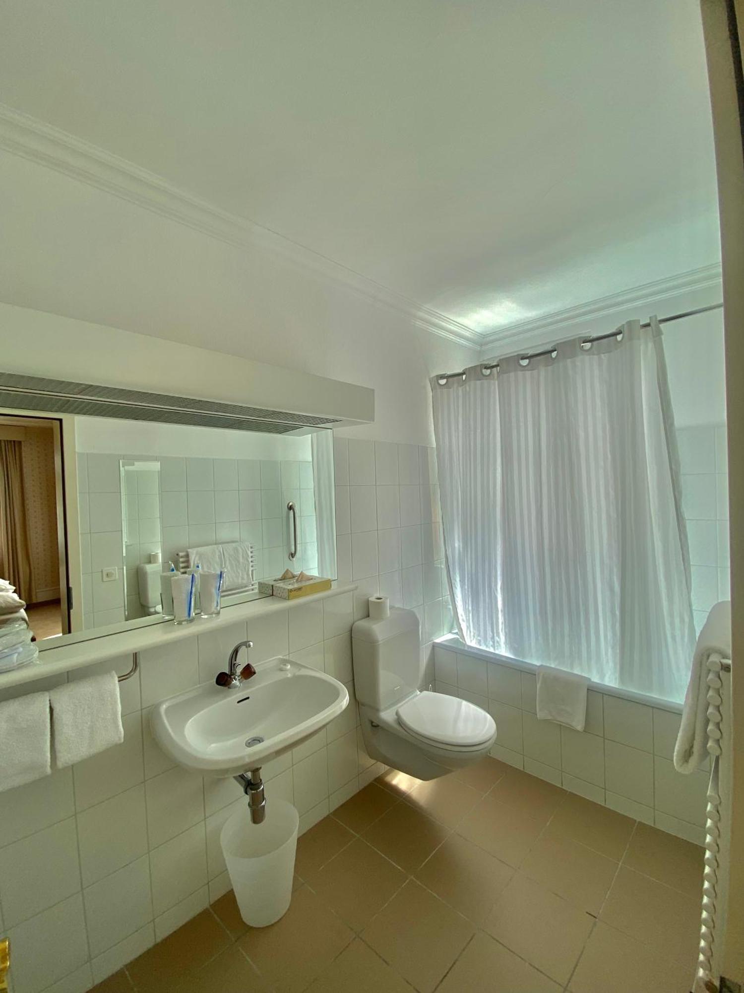 Dreibettzimmer