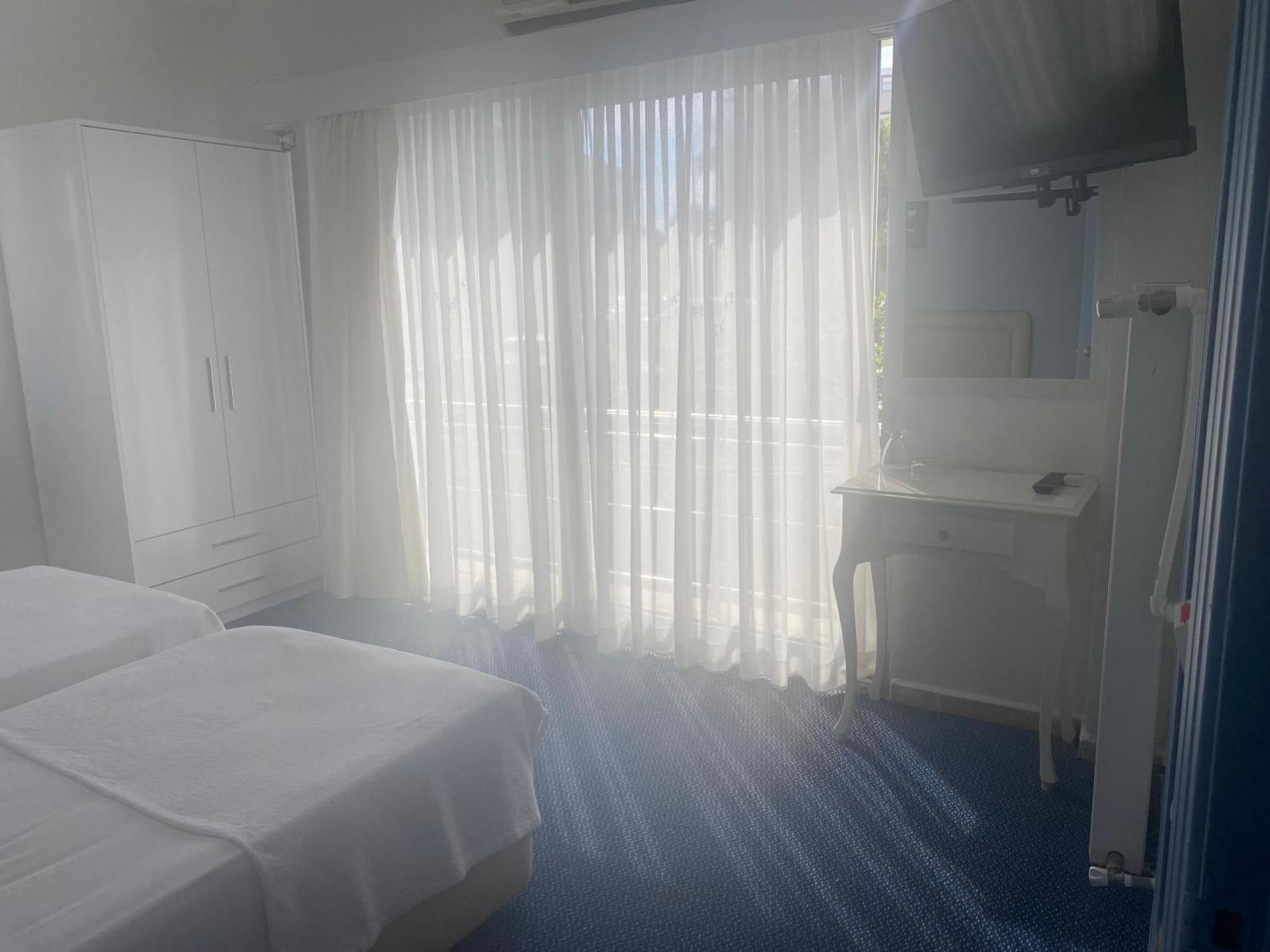 Economy Tweepersoonskamer met 1 of 2 Bedden en Landzicht