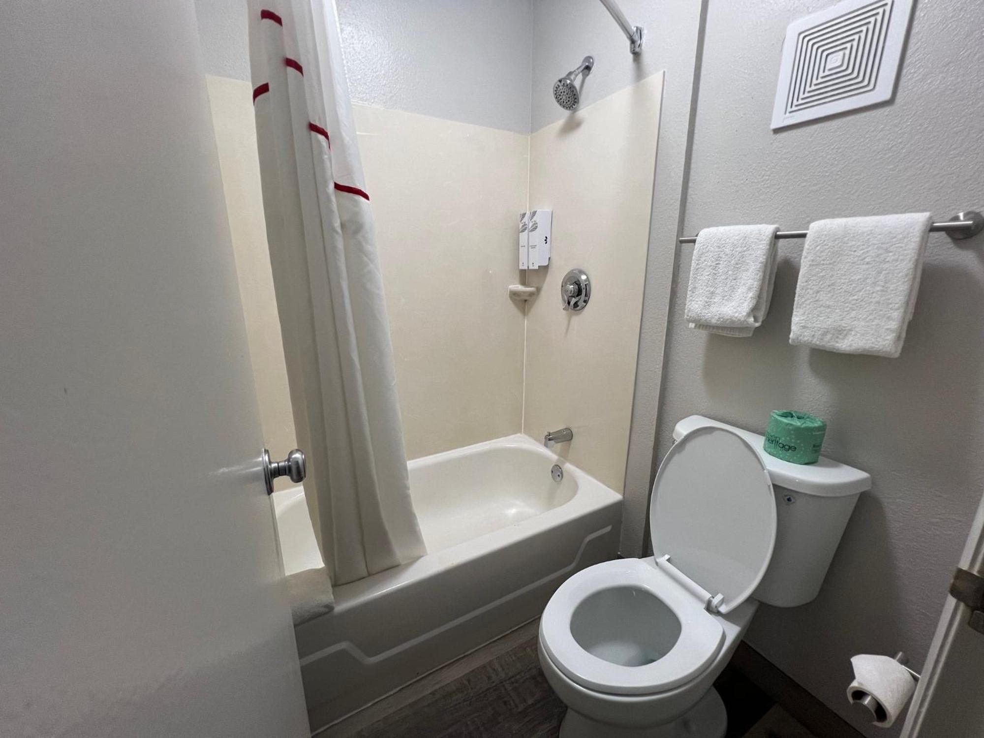 Superior King Room Disability Access Smoke Free