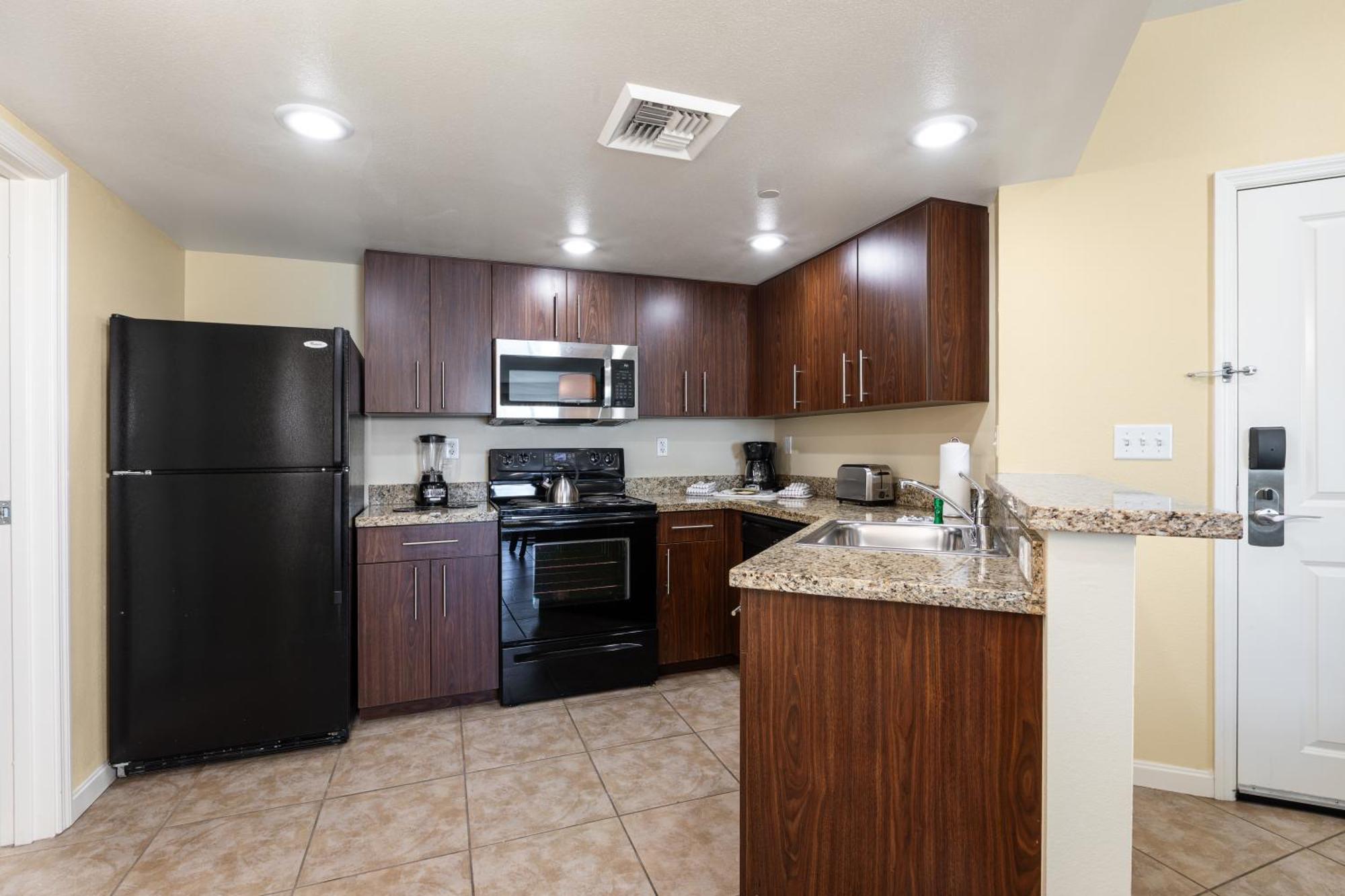One-Bedroom Suite,1674703495:JPEG