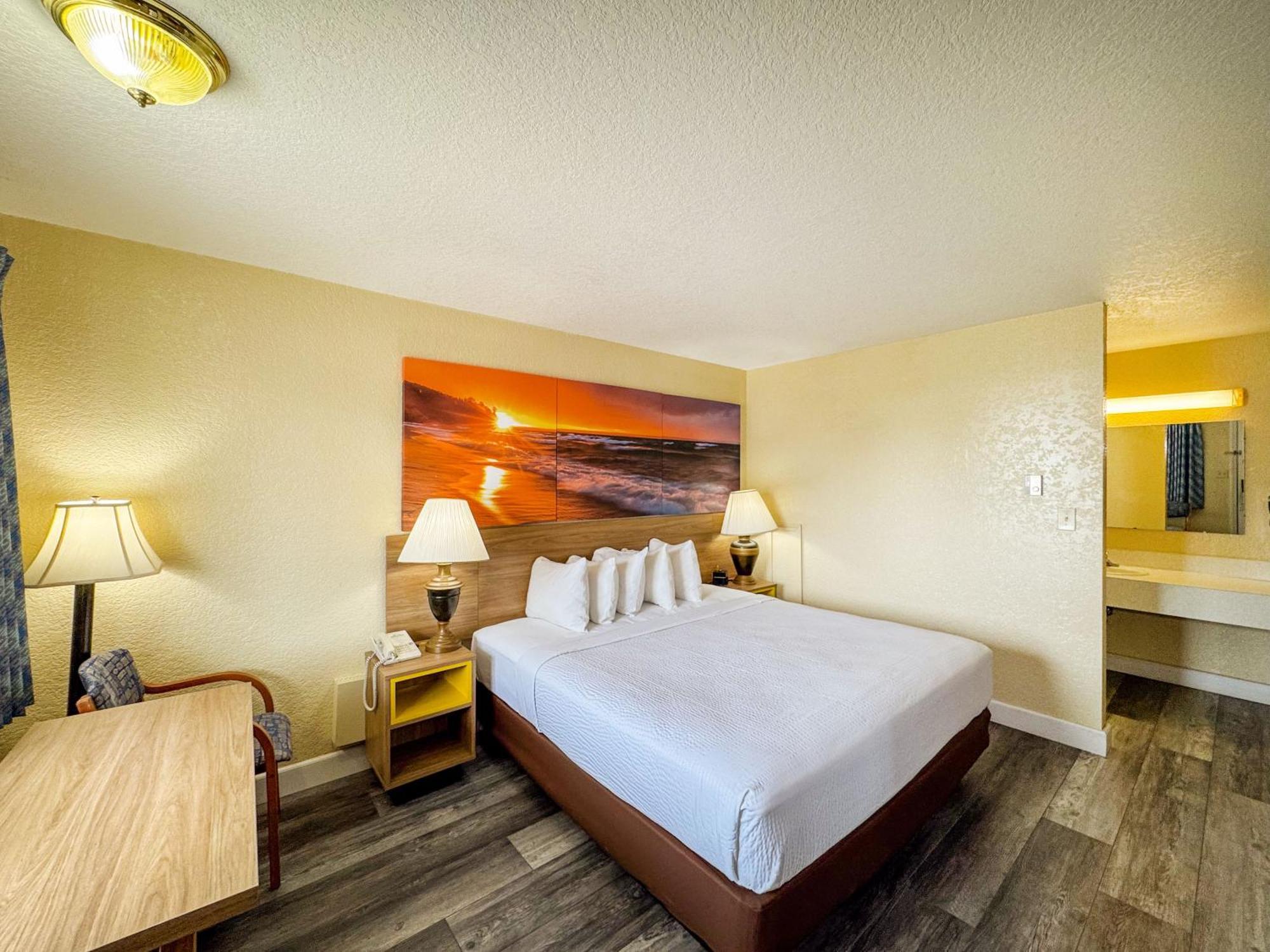 King Room - Disability Access/Smoking
