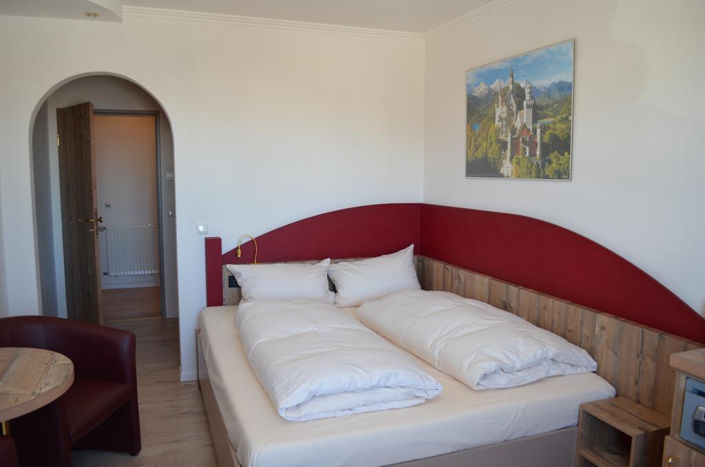 Zimmer mit Queensize-Bett