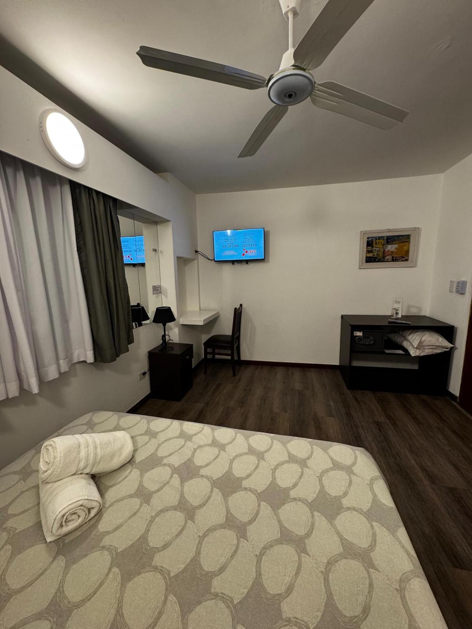 Quarto Duplo Standard