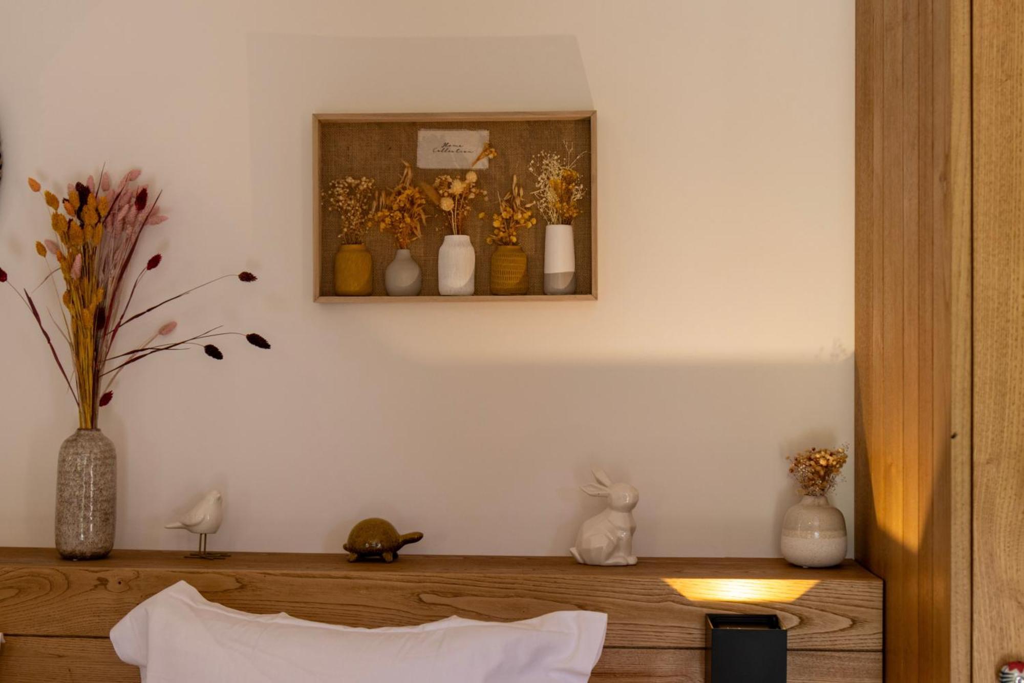 Standard Double Room,1681756475:JPEG