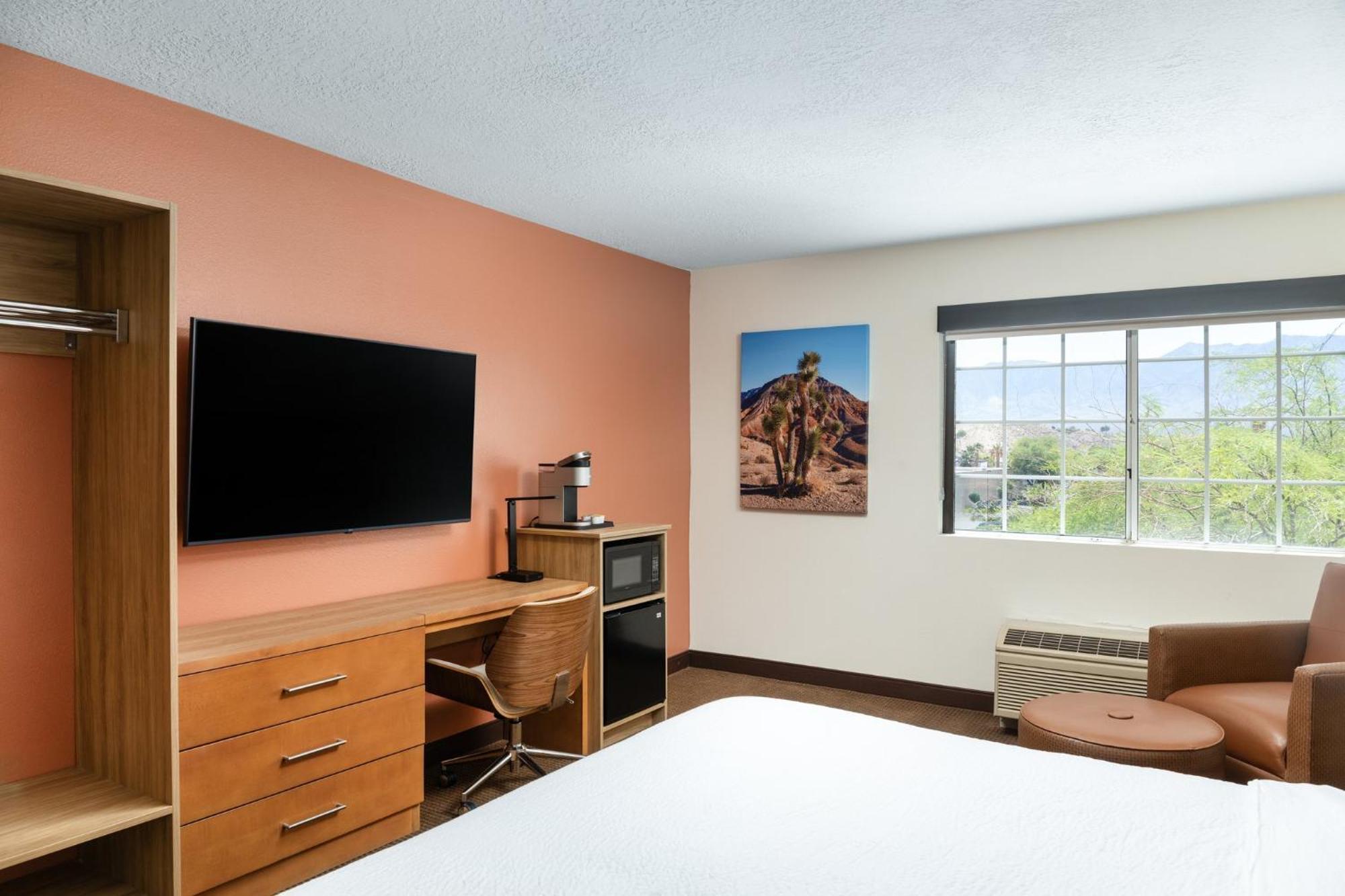 Standard King Room
