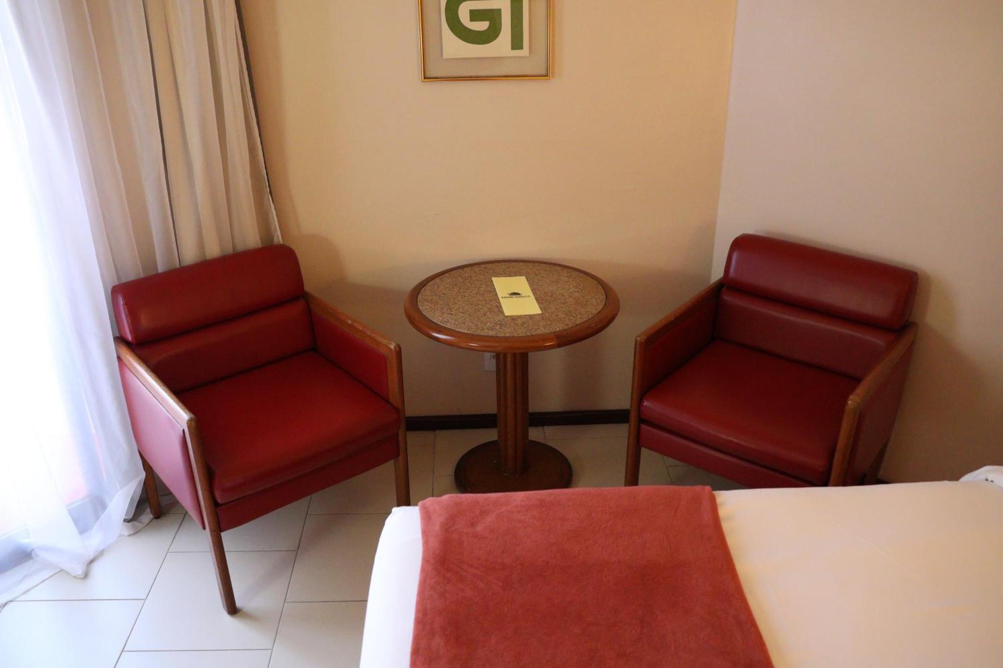 Standard Double Room 2 single beds,1685067420:JPEG