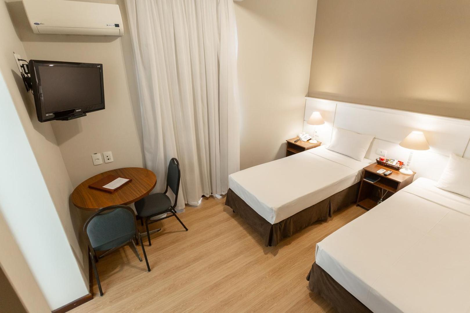 Quarto Duplo Executivo
