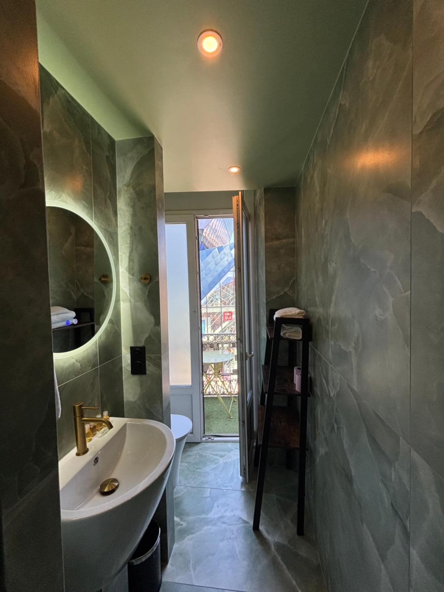 Quarto Twin com Terraço
