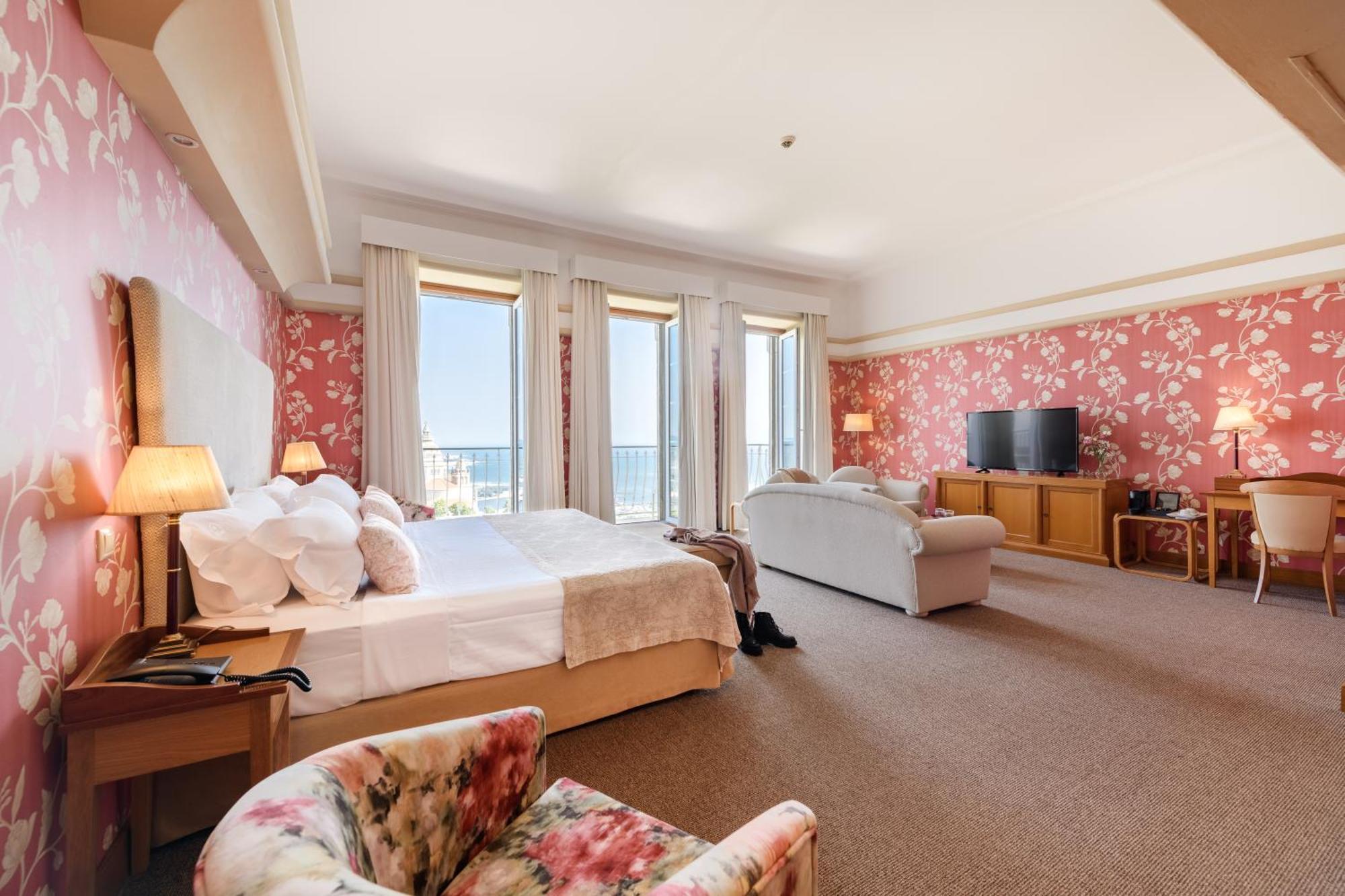 Panoramic Suite,1687450155:JPEG