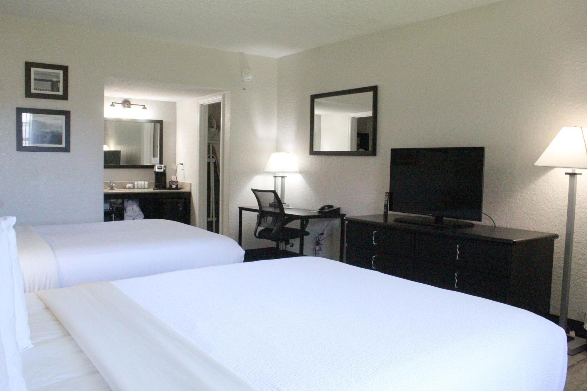 Chambre 2 Lits Queen-Size - Non-Fumeurs