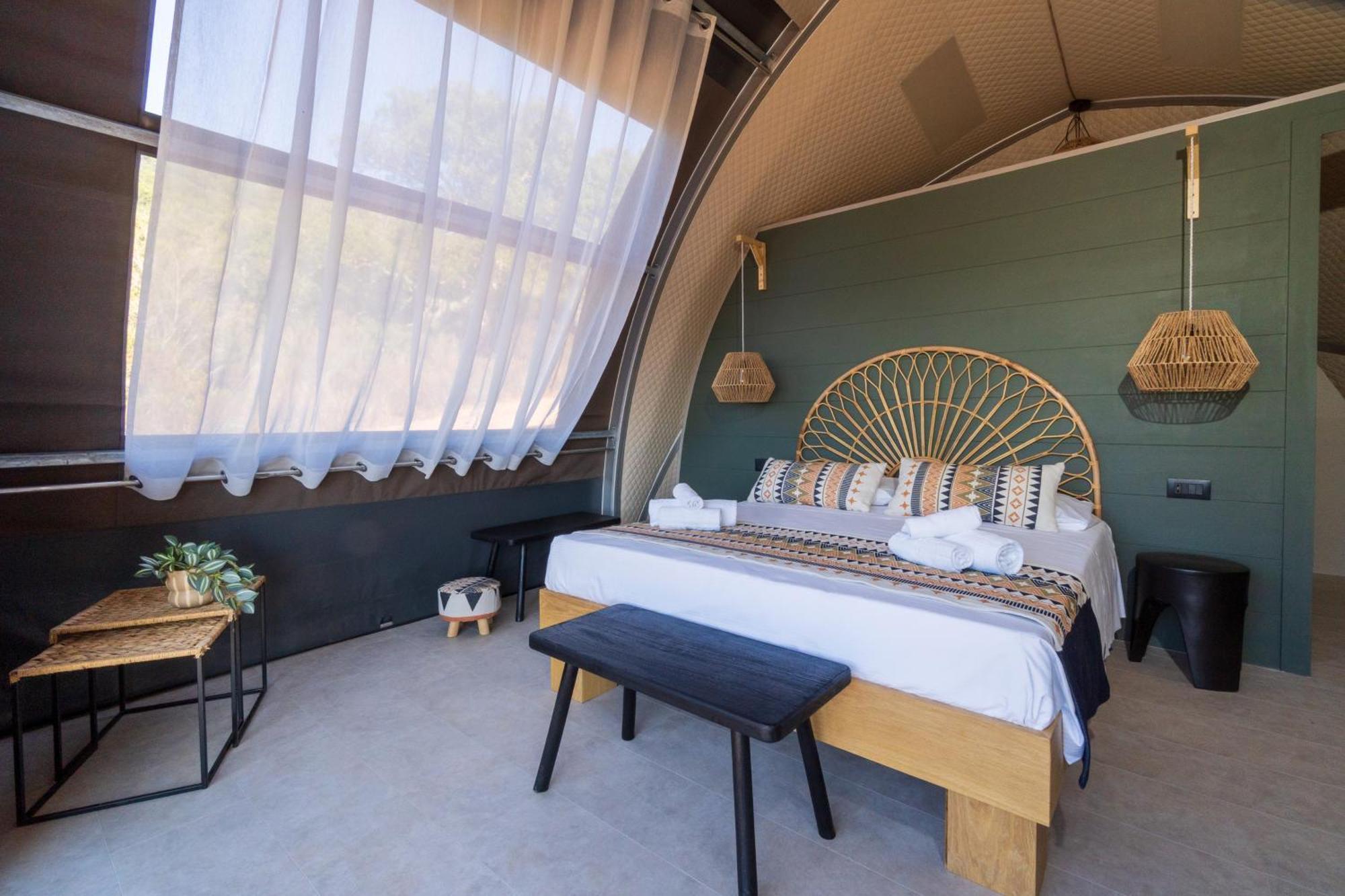 Tenda