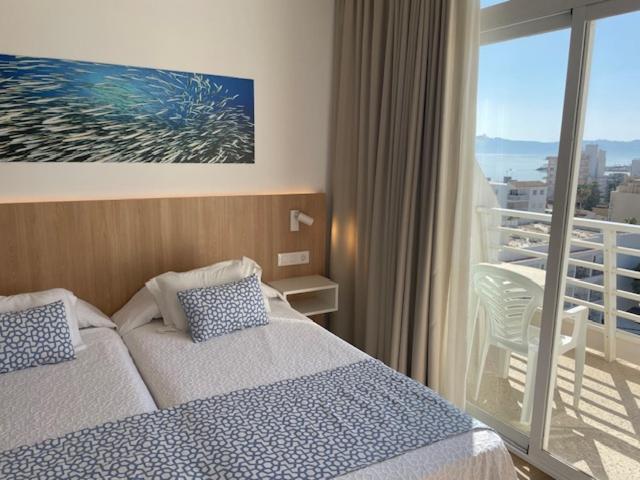 Doppel-/Zweibettzimmer mit Meerblick