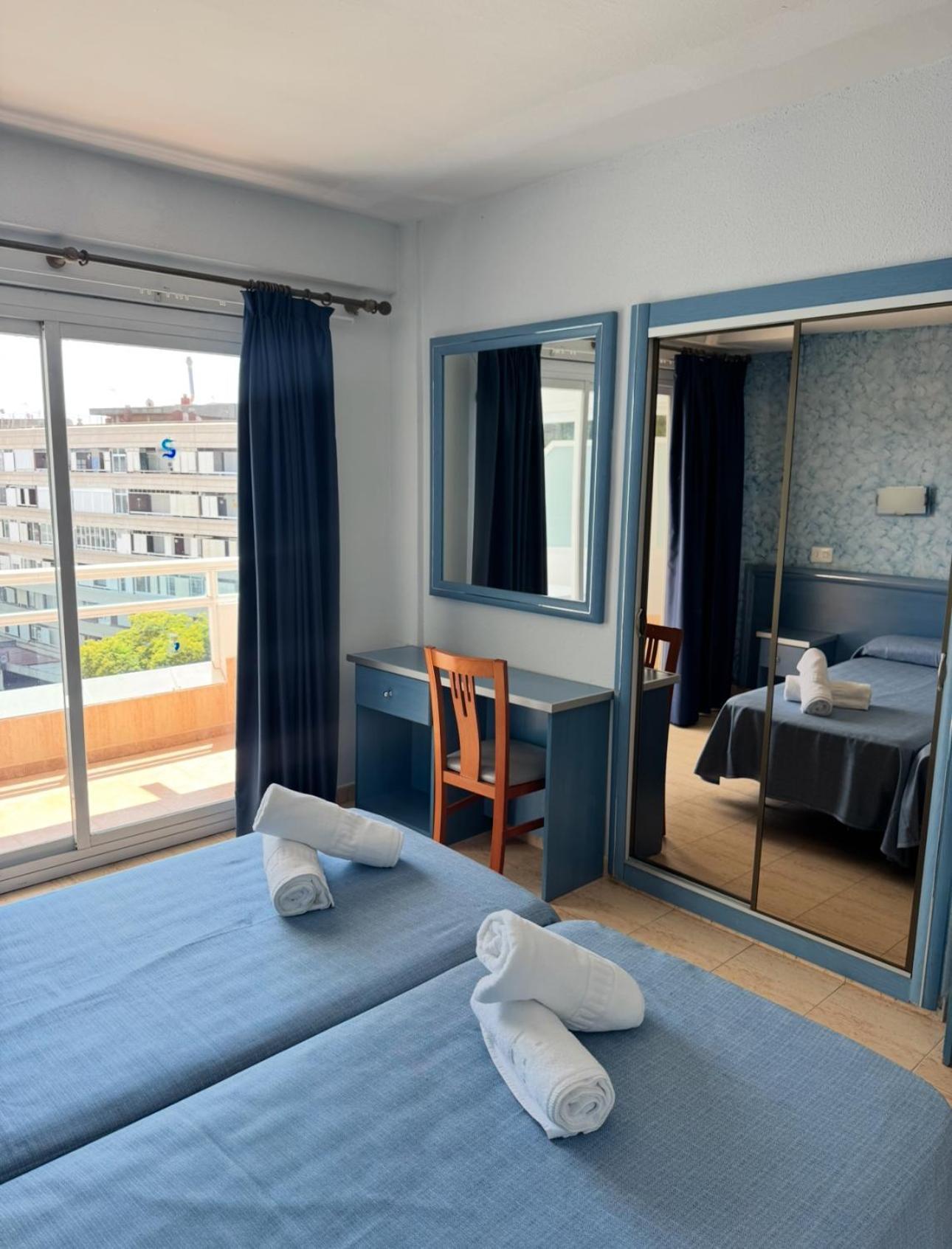 Single Room,1690940132:JPEG