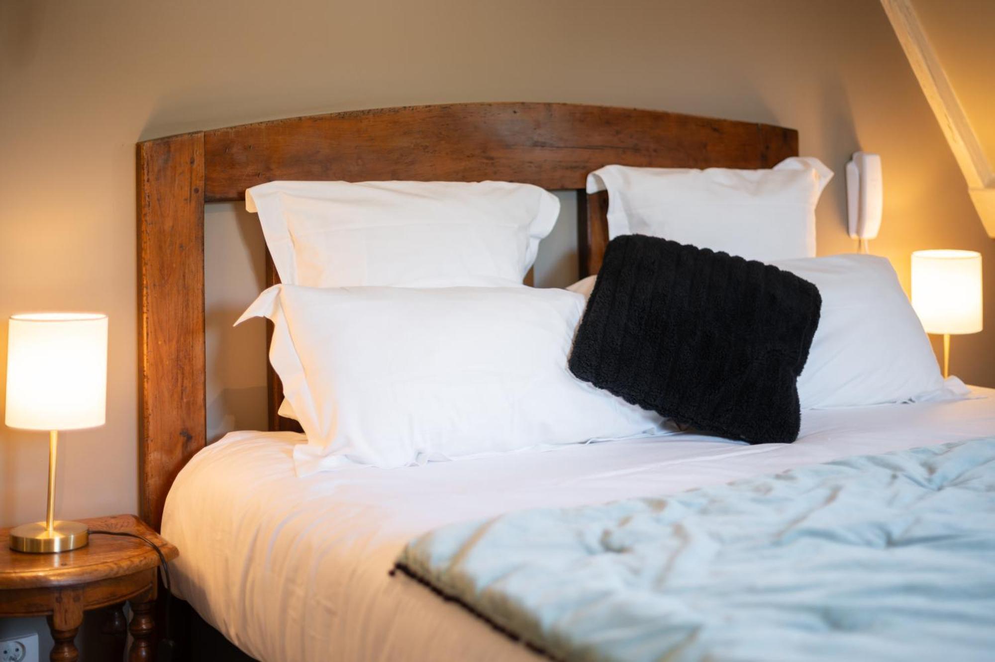 Charm Double Room,1689839204:JPEG