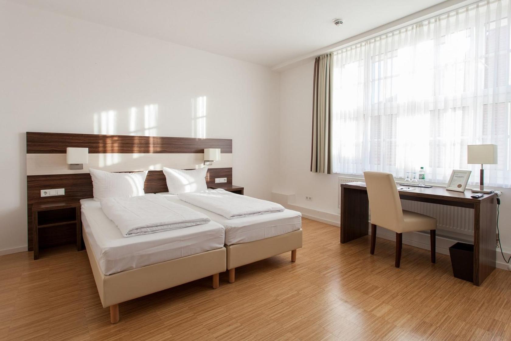 Double Room,1692016711:JPEG