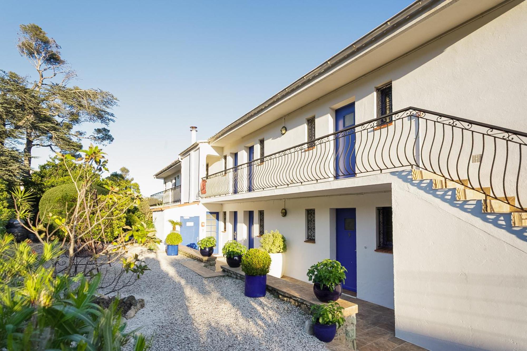Chambre Double avec Terrasse - Vue sur Jardin
