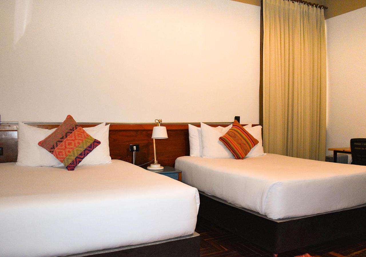 Twin Room with Private Bathroom