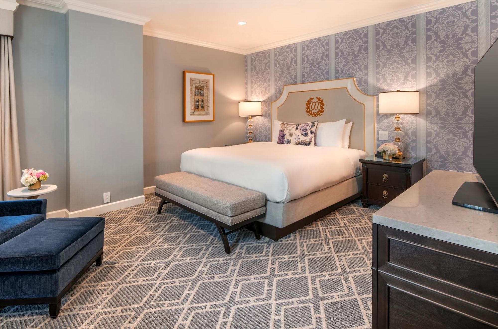 Suite de 1 dormitorio con vistas a la ciudad