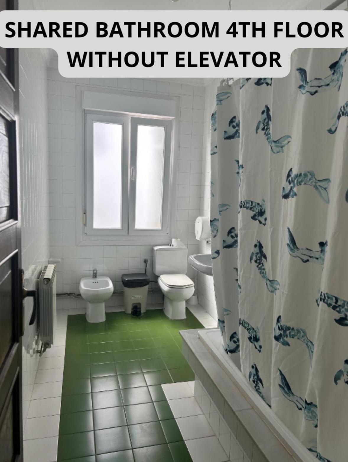 Habitación Individual con baño compartido