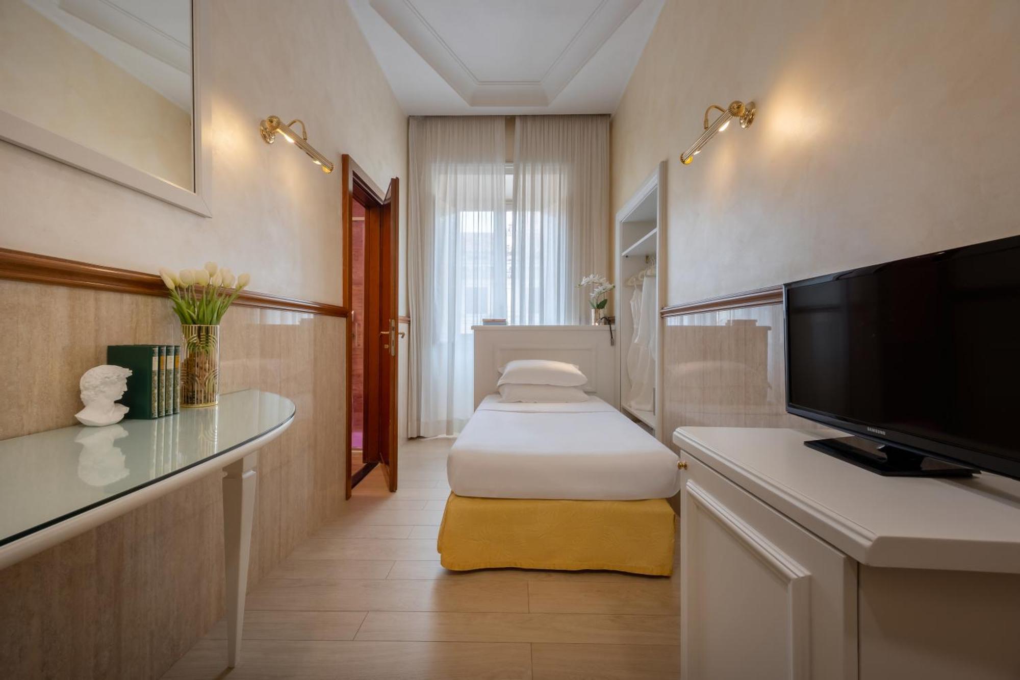 Single Room,1697792659:JPEG