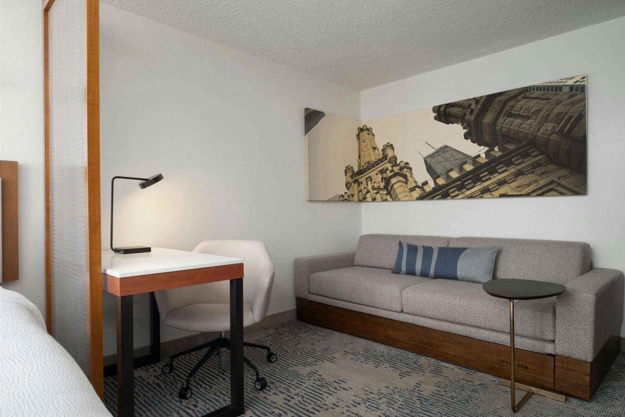 Studio with Two Double Beds with Sofa Bed and City View - High Floor