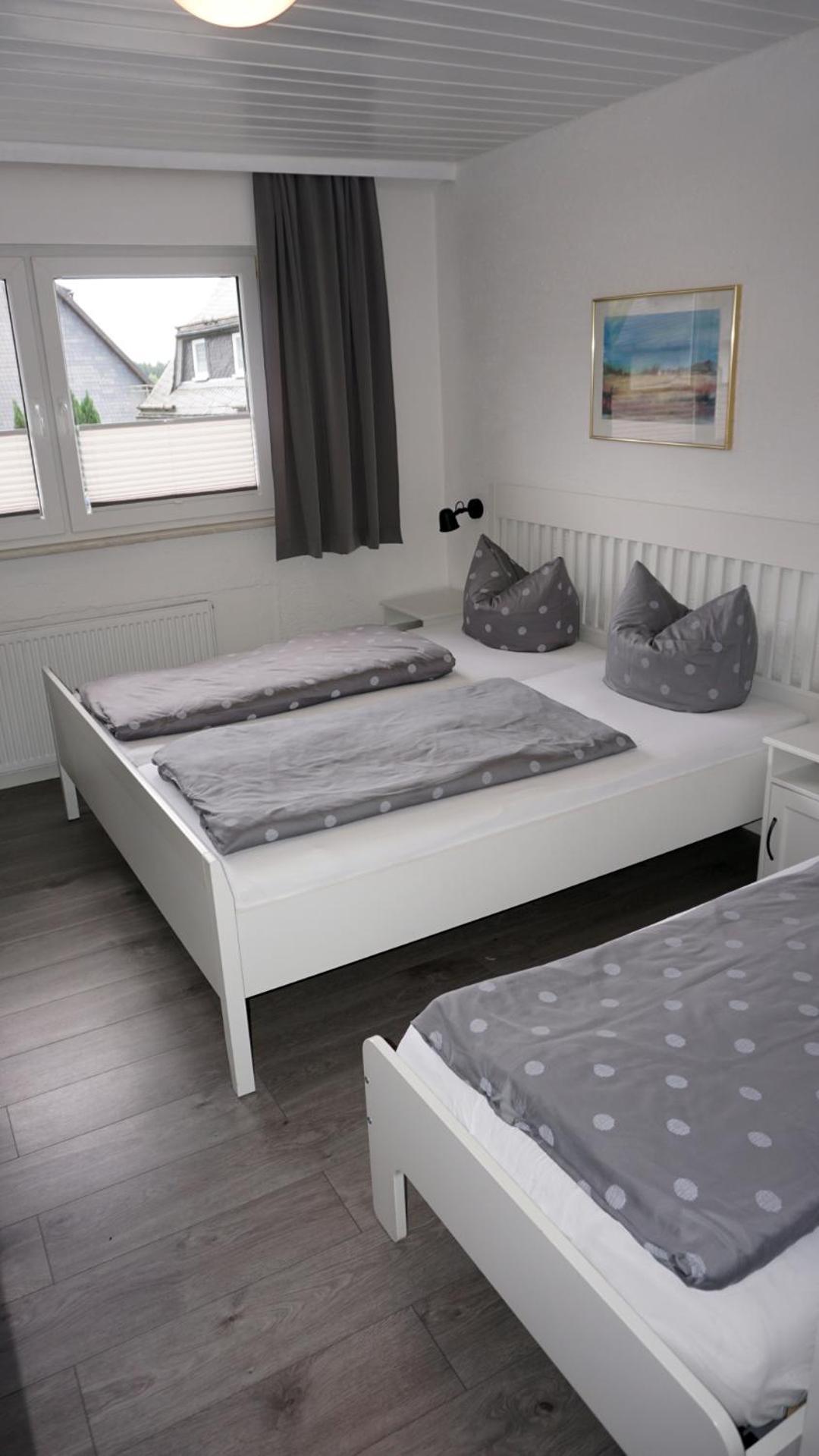 Dreibettzimmer