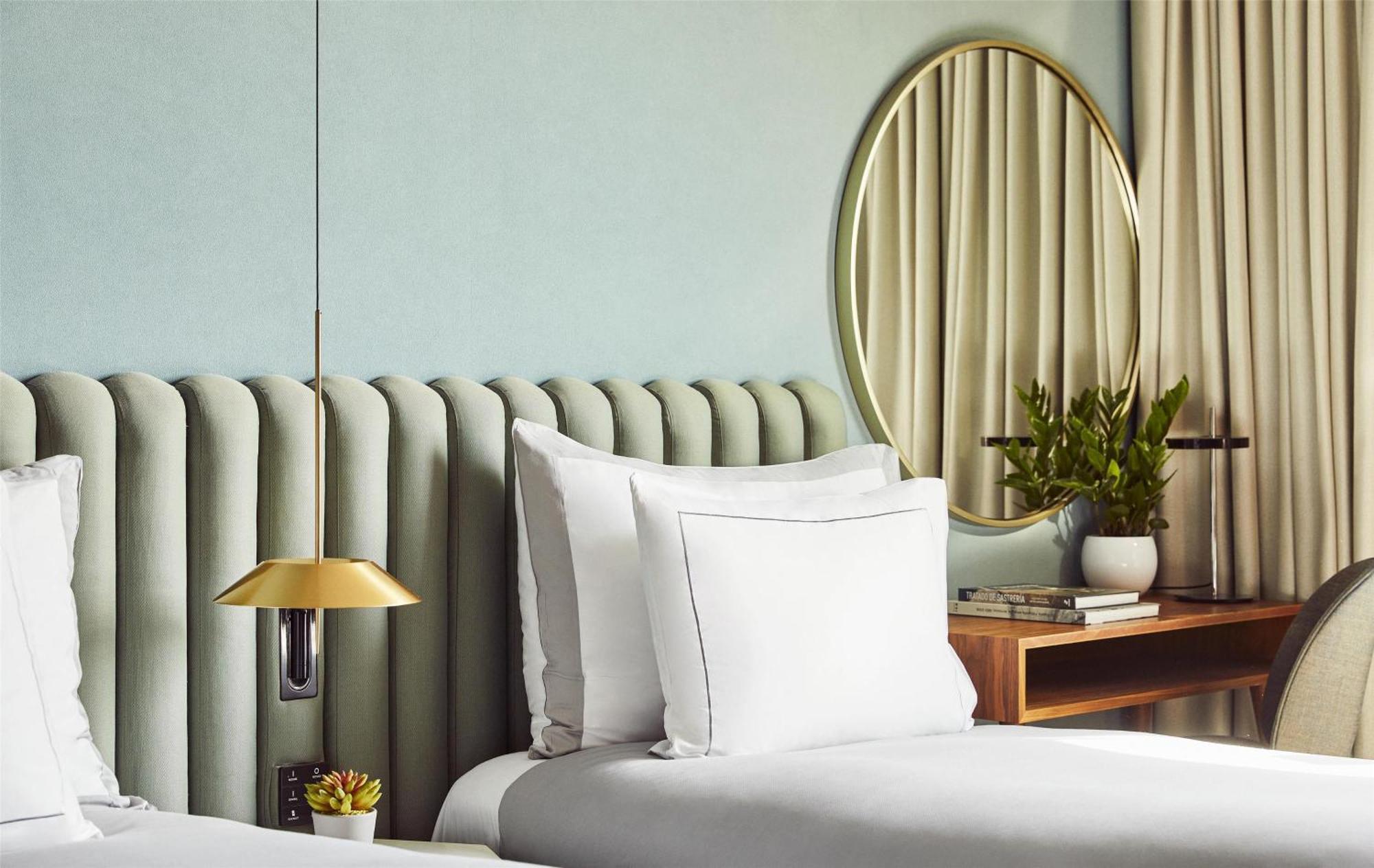 Premium Twin Room,1697790388:JPEG