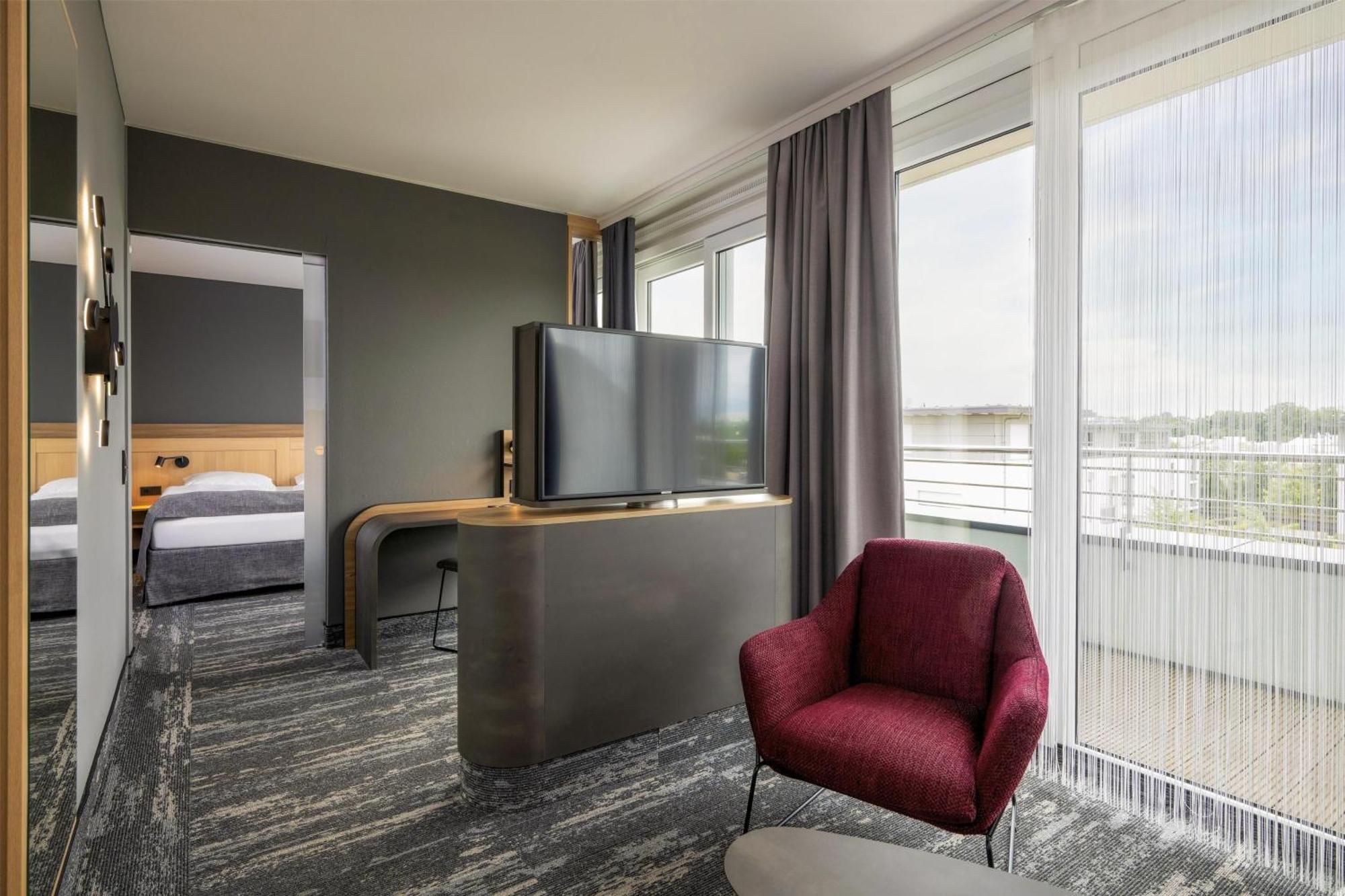 Suite mit Kingsize-Bett und Balkon – oberste Etage/Nichtraucher