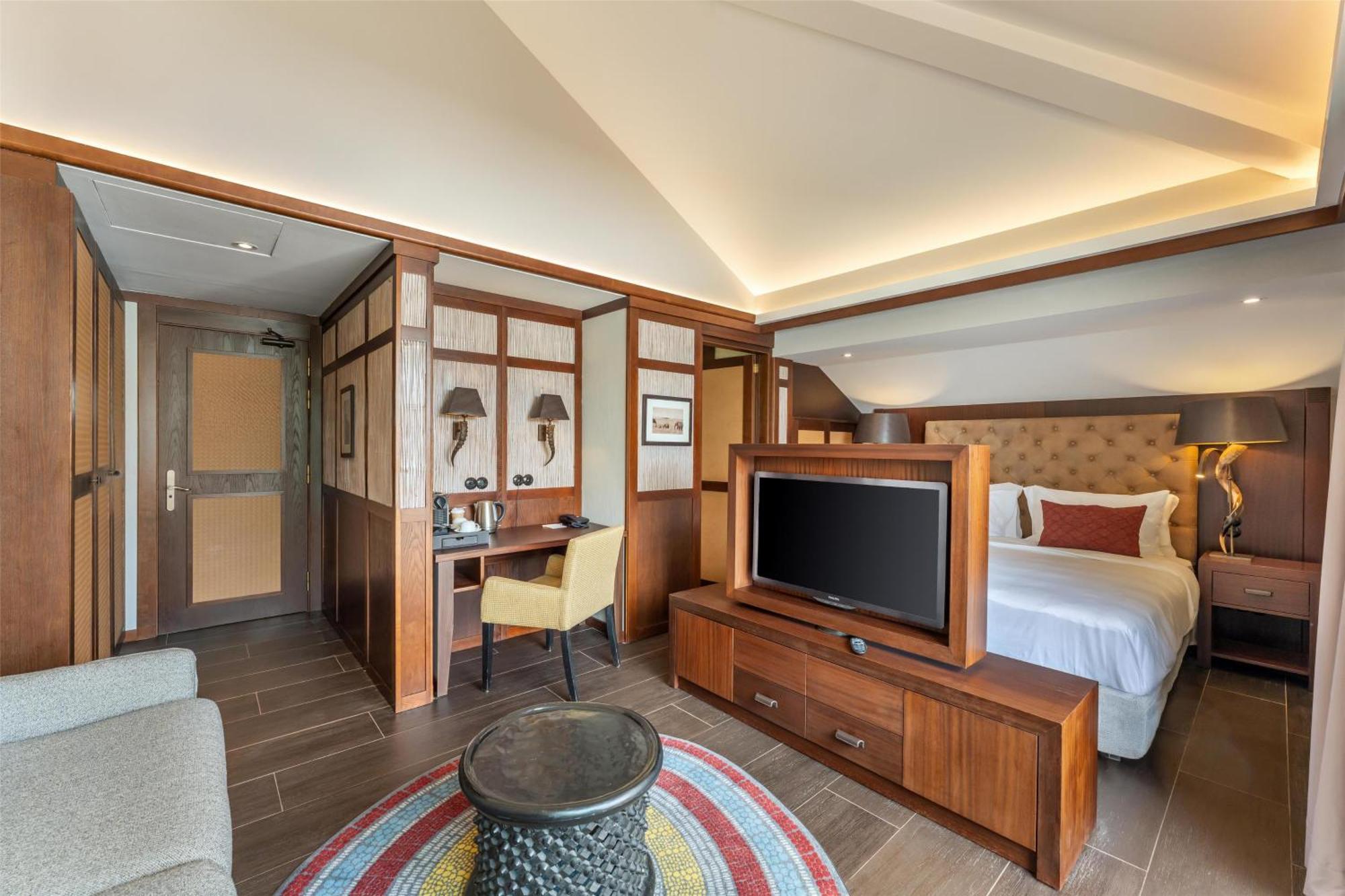 Suite Junior Africana
