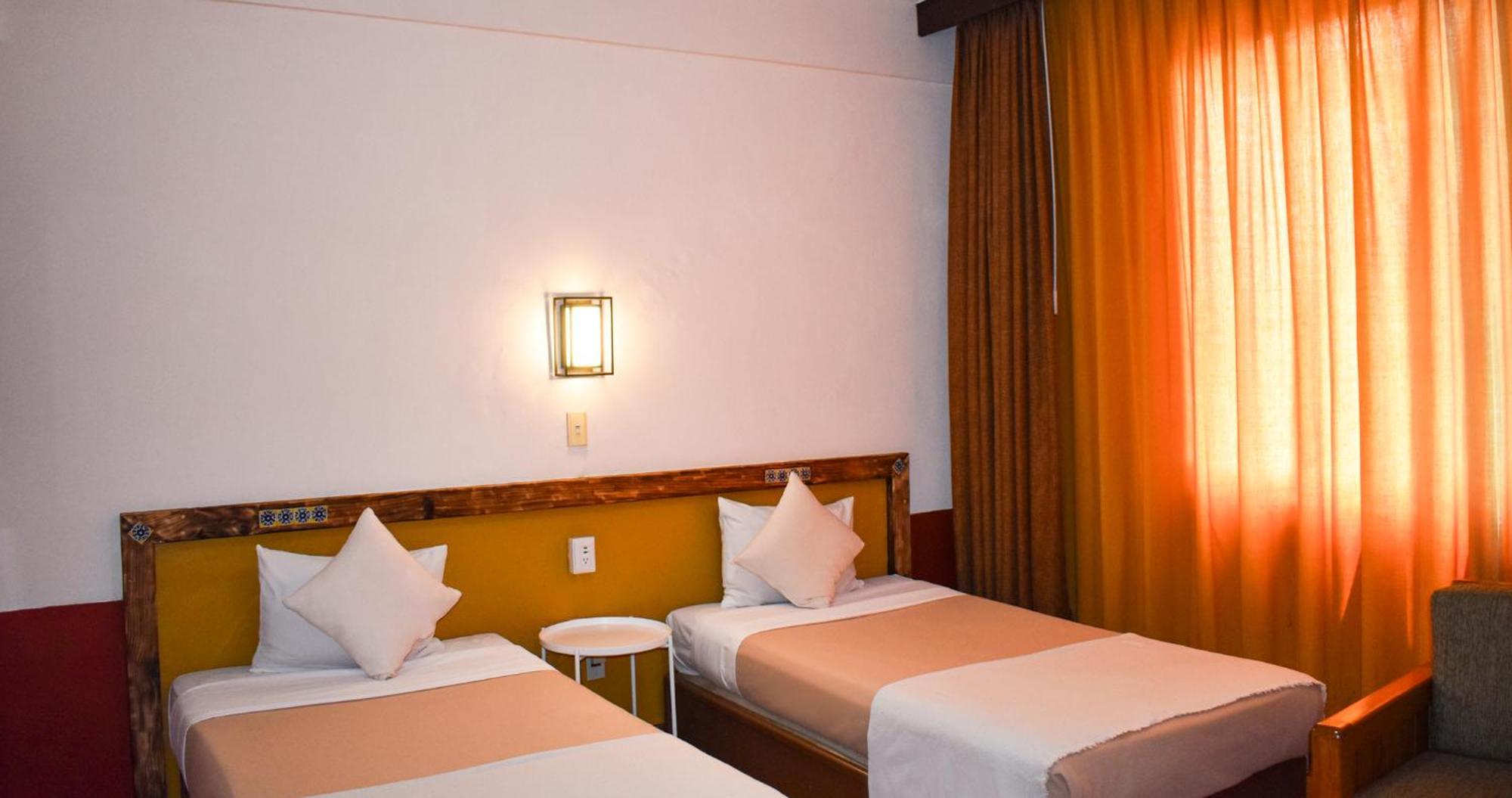Doppelzimmer mit zwei Einzelbetten